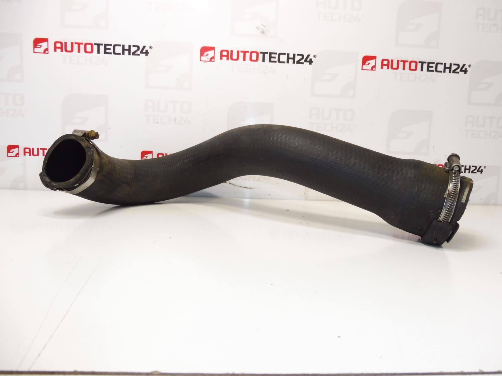 Légcsatlakozó hőcserélőhöz Citroën Peugeot 2.2 HDI 0382EW - Image 2