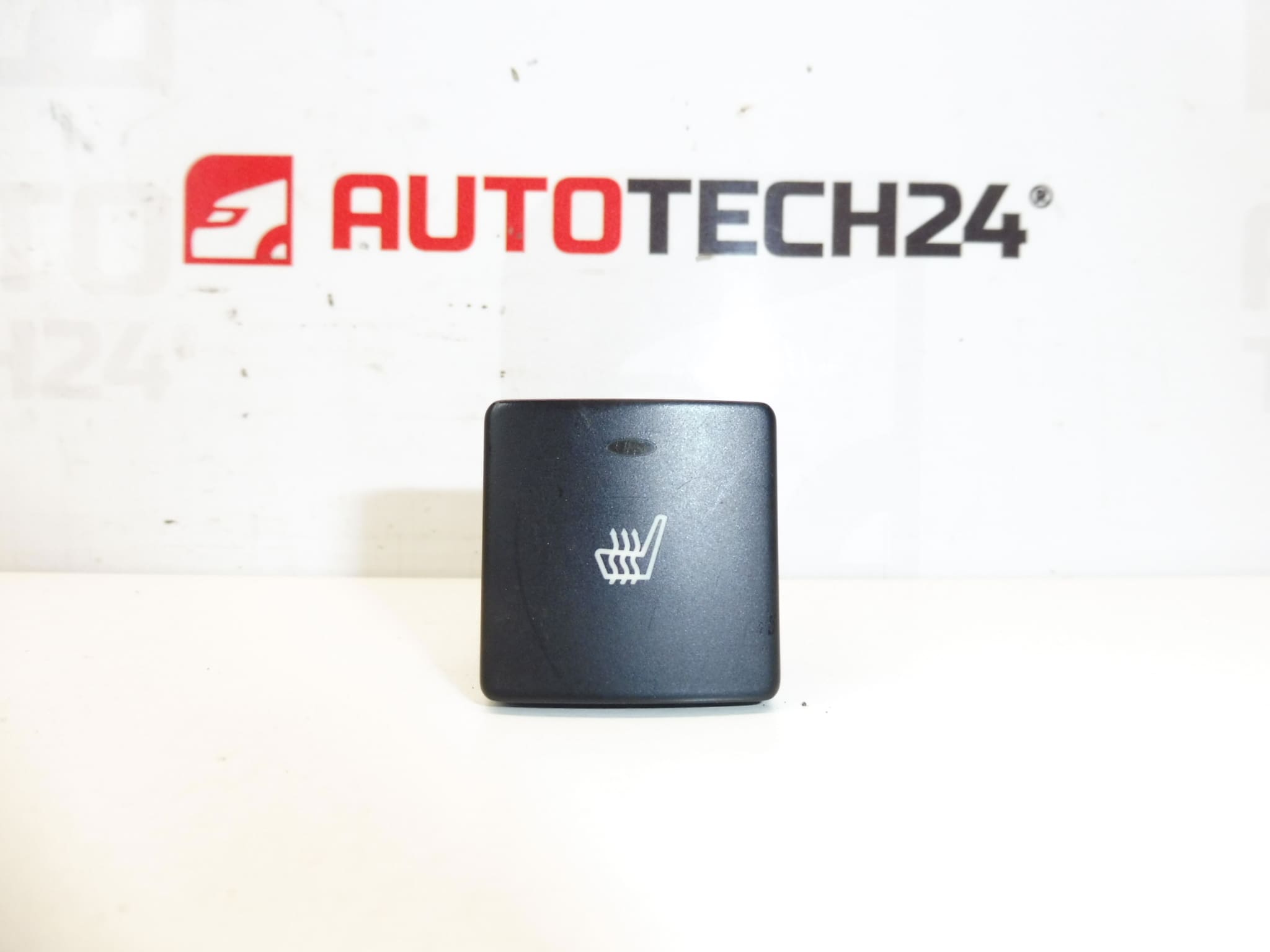 Ülésfűtés szabályozás Citroën Peugeot 9629649177 8904TW