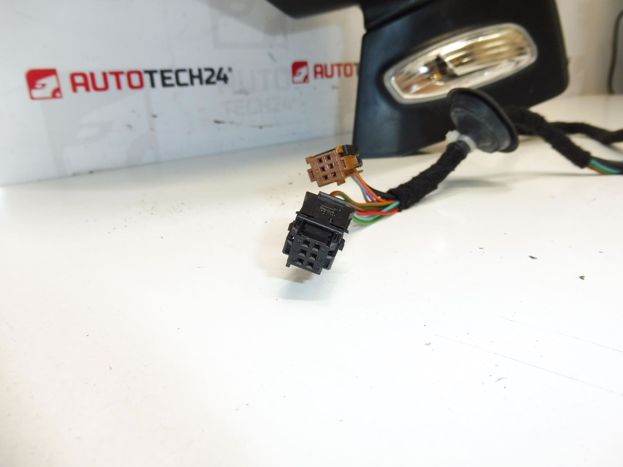 Jobb oldali tükör EZRC Peugeot 3008 és 5008 8153ZG - Image 2