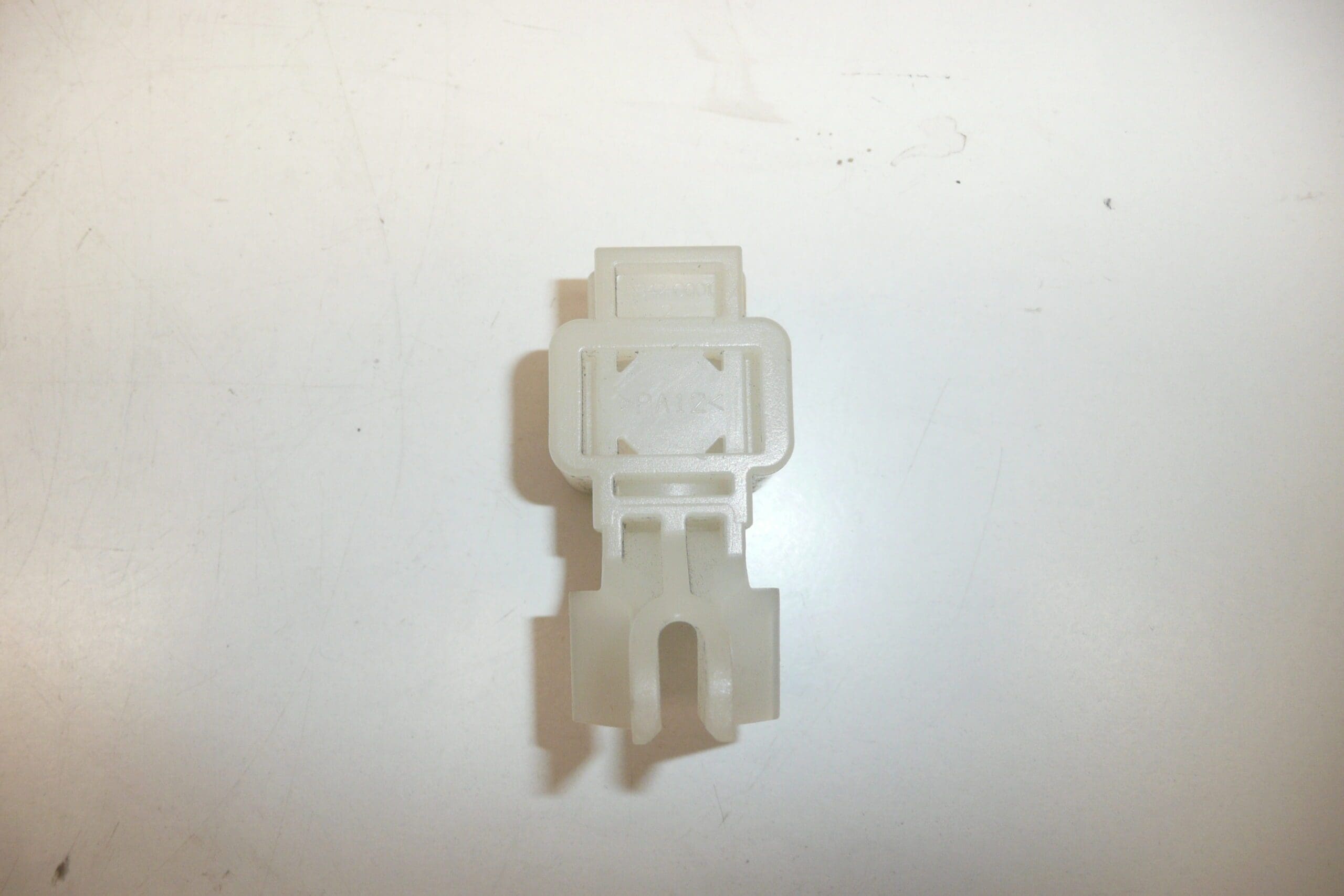 Üzemanyag Rögzítő Citroën Peugeot 1KR 1565Y3 - Image 2