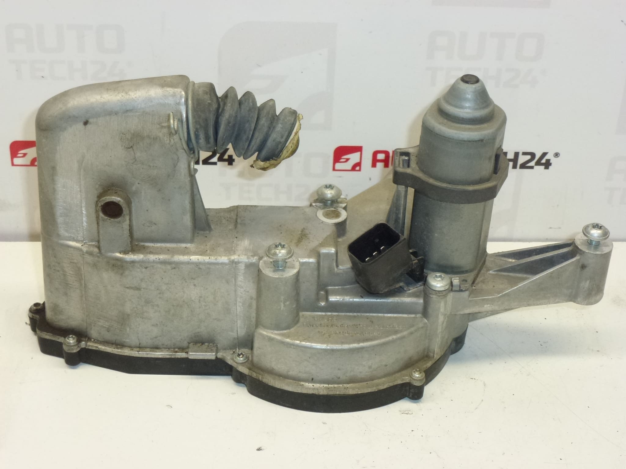 SensoDrive kuplung működtető egység Citroën C2 C3 013981000089 218252 - Image 2