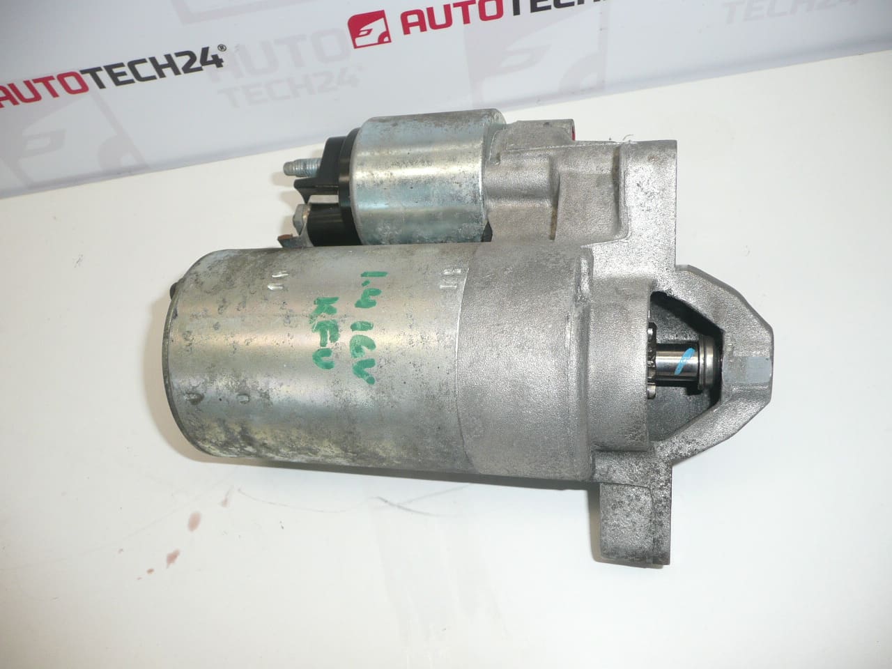 Bosch indítómotor 00011112041 Citroën/Peugeot 9647982880 - Image 2