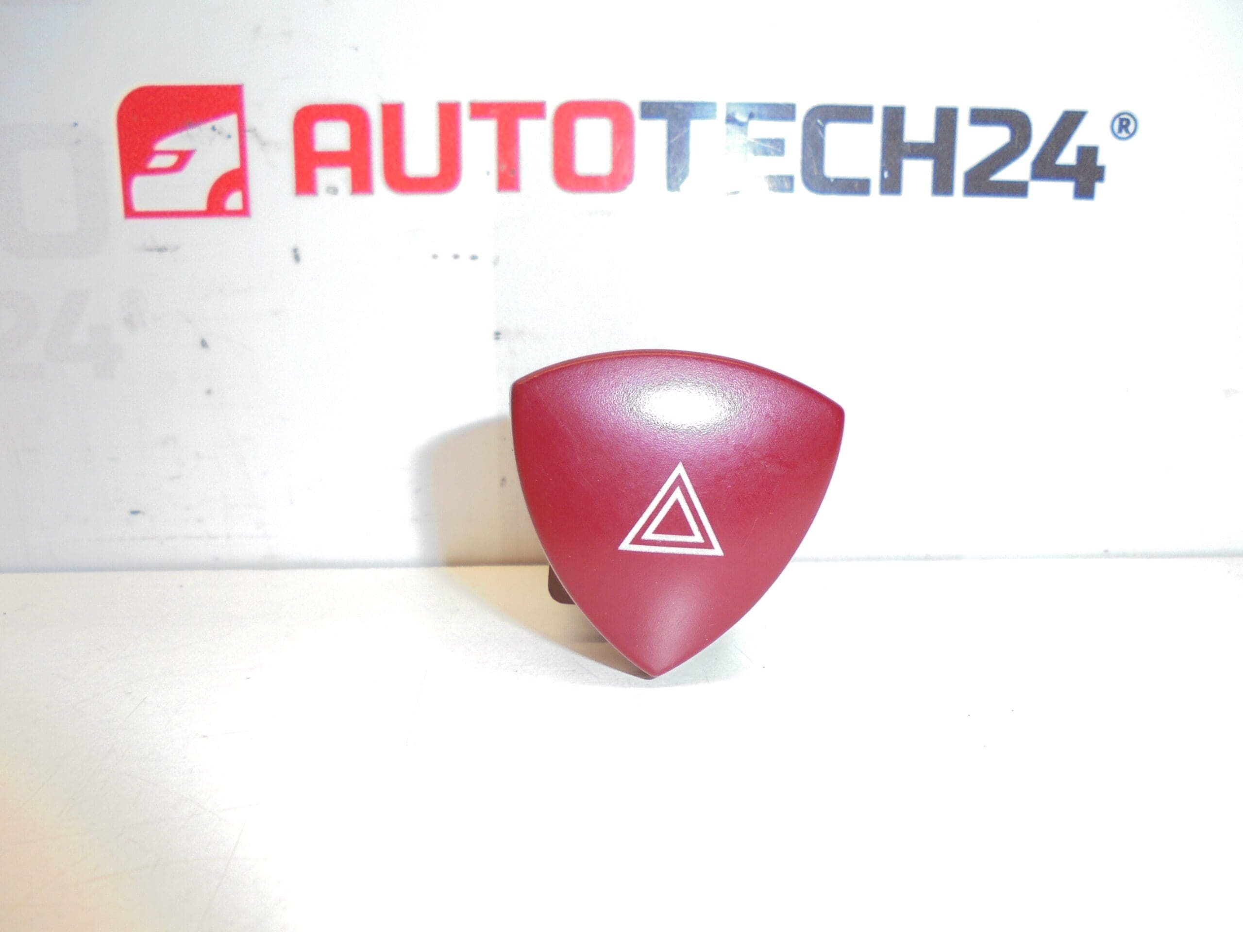 Vészlámpa vezérlő Citroën C8 Peugeot 807 1488924077 6554J8