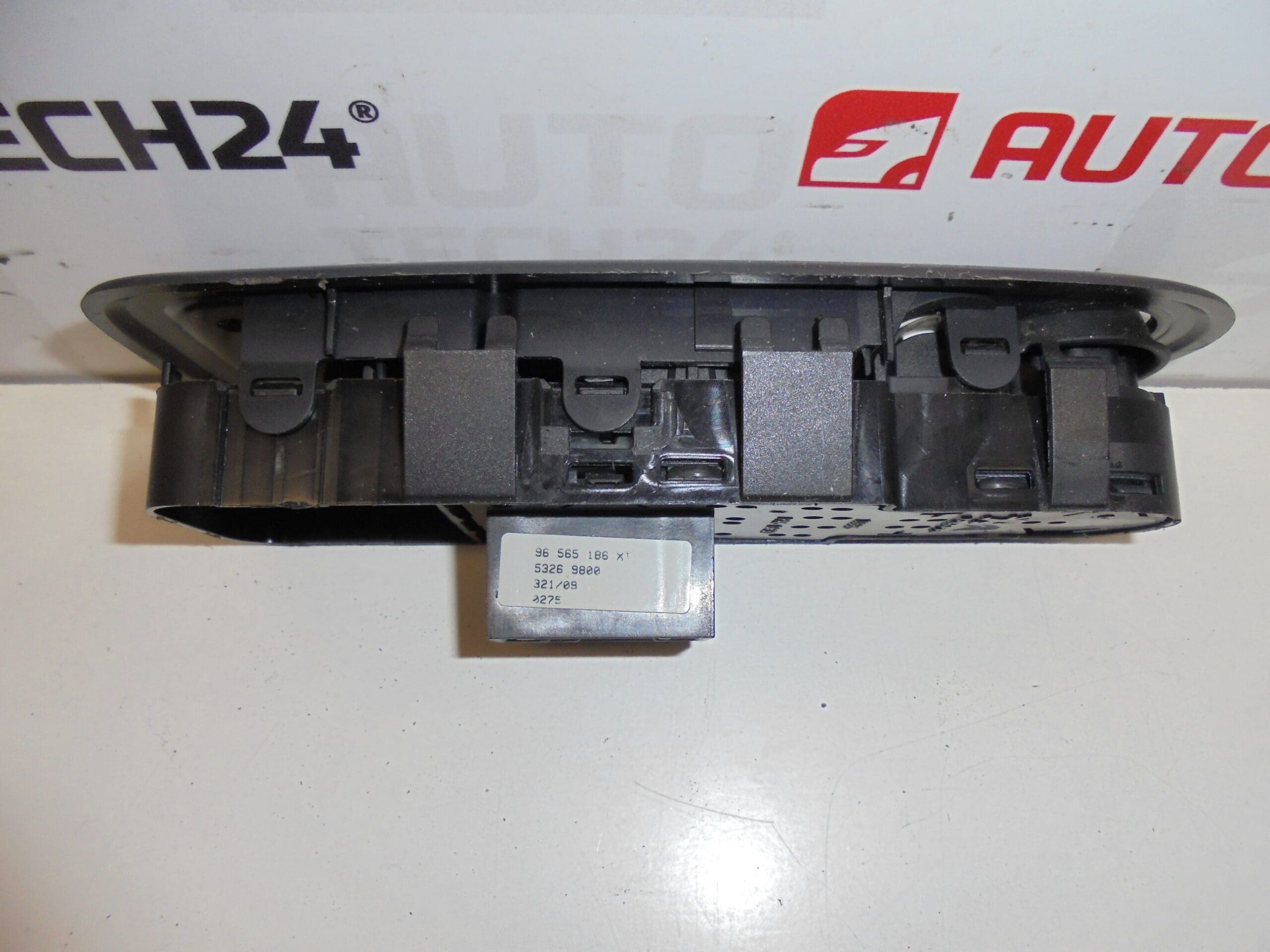 Ablak és tükör vezérlés Peugeot 308 96565186XT 649024