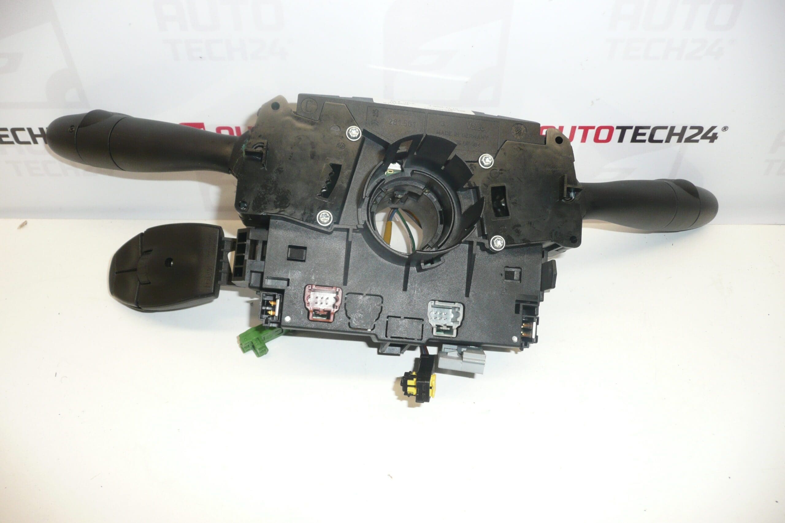 Peugeot 207 kar vezérlők 96630732XT 6242P3