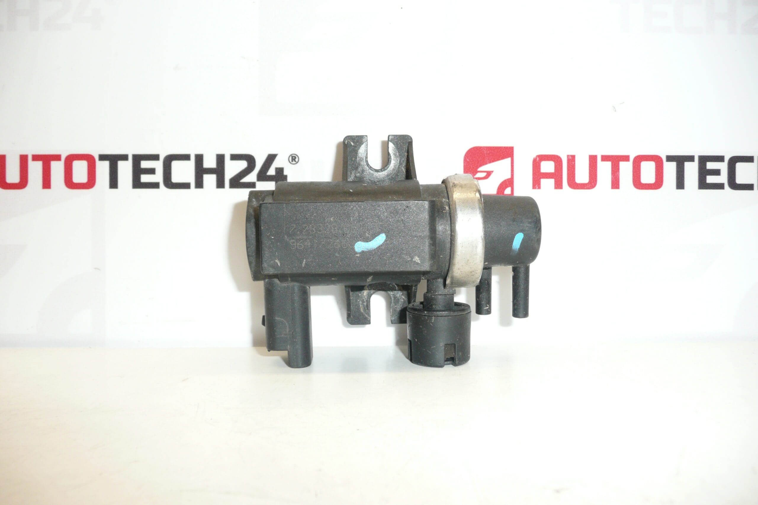 Vákuumszelep Citroën Pierburg 7.28328.00