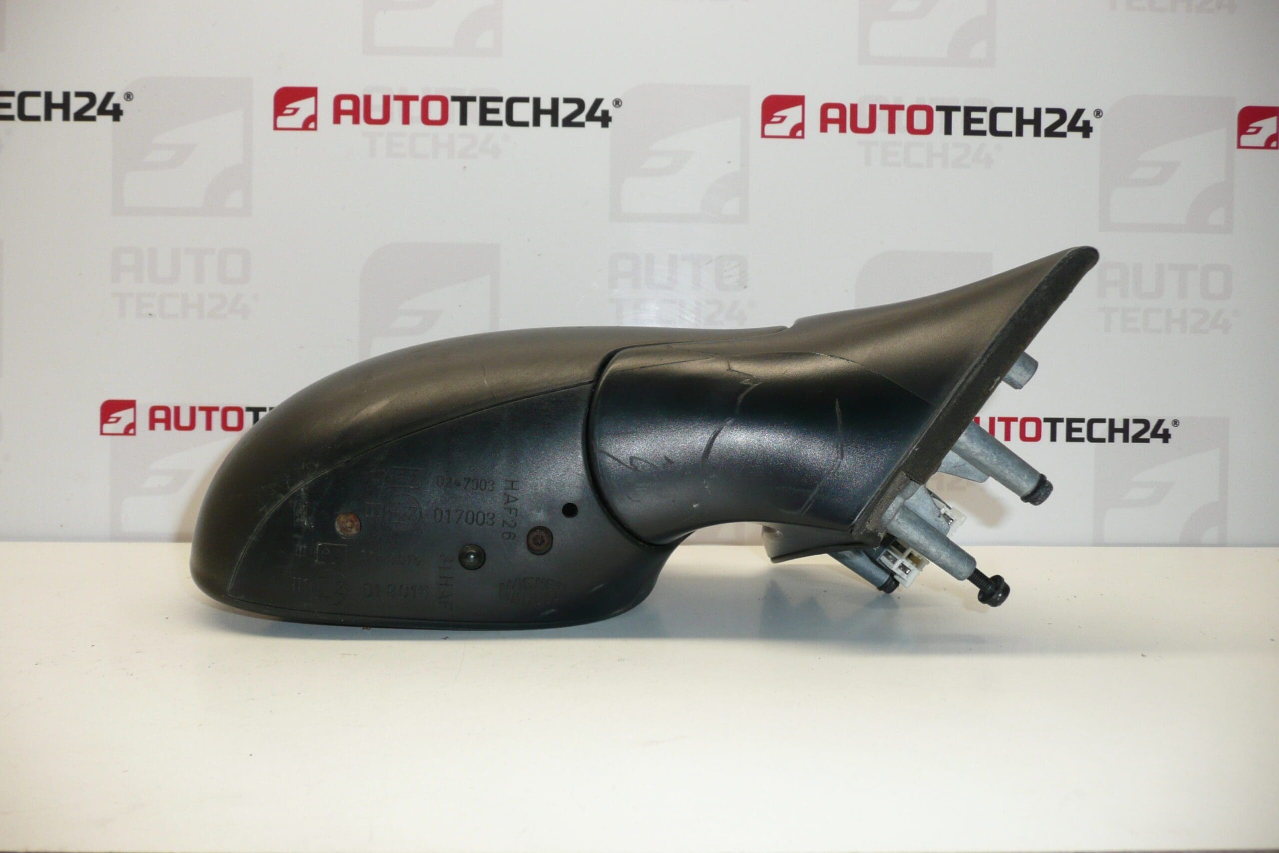 Jobb visszapillantó tükör Citroën Xsara Picasso 8149F8