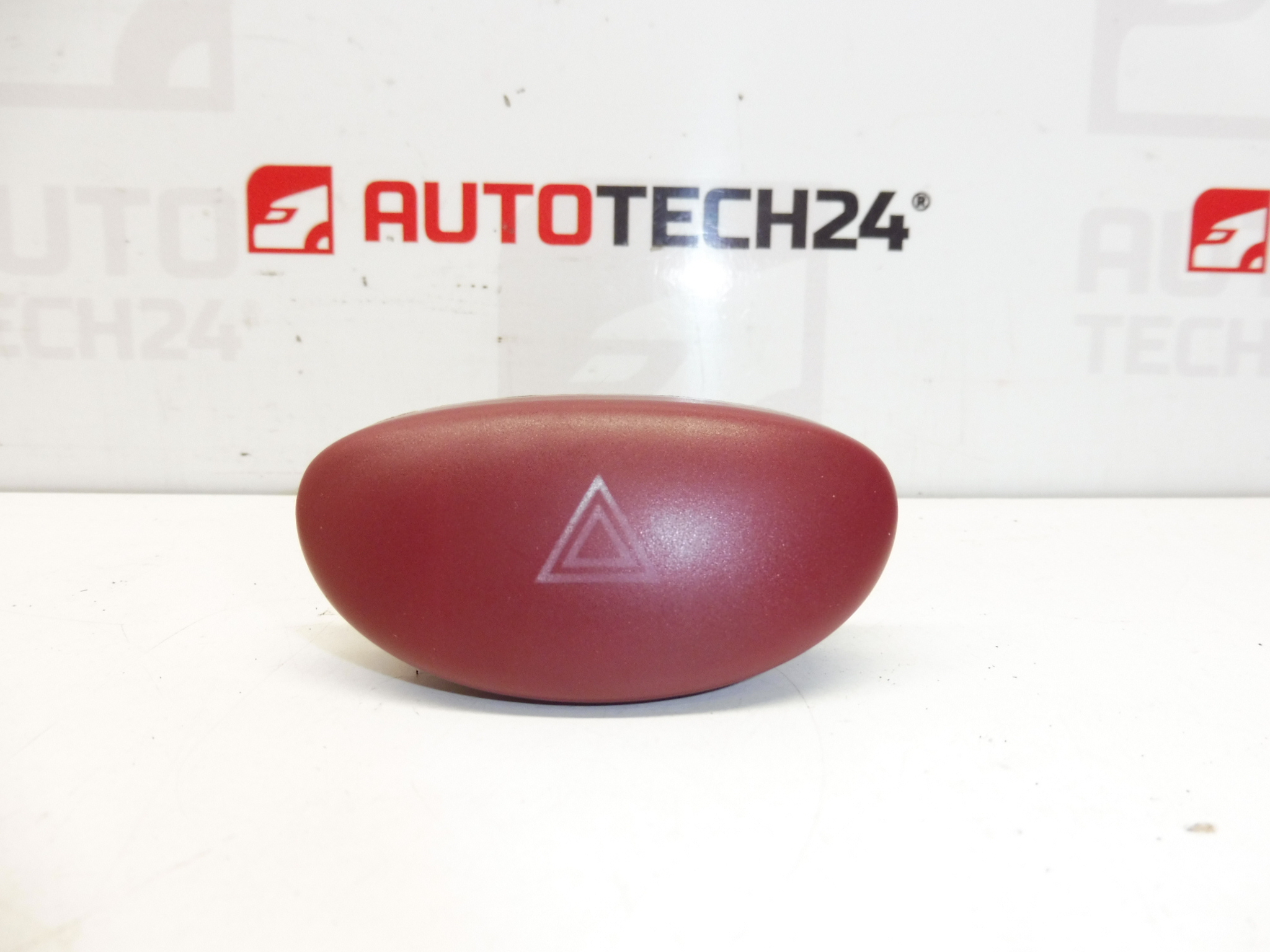 Citroën Xsara Picasso vészvillogó vezérlő 655422