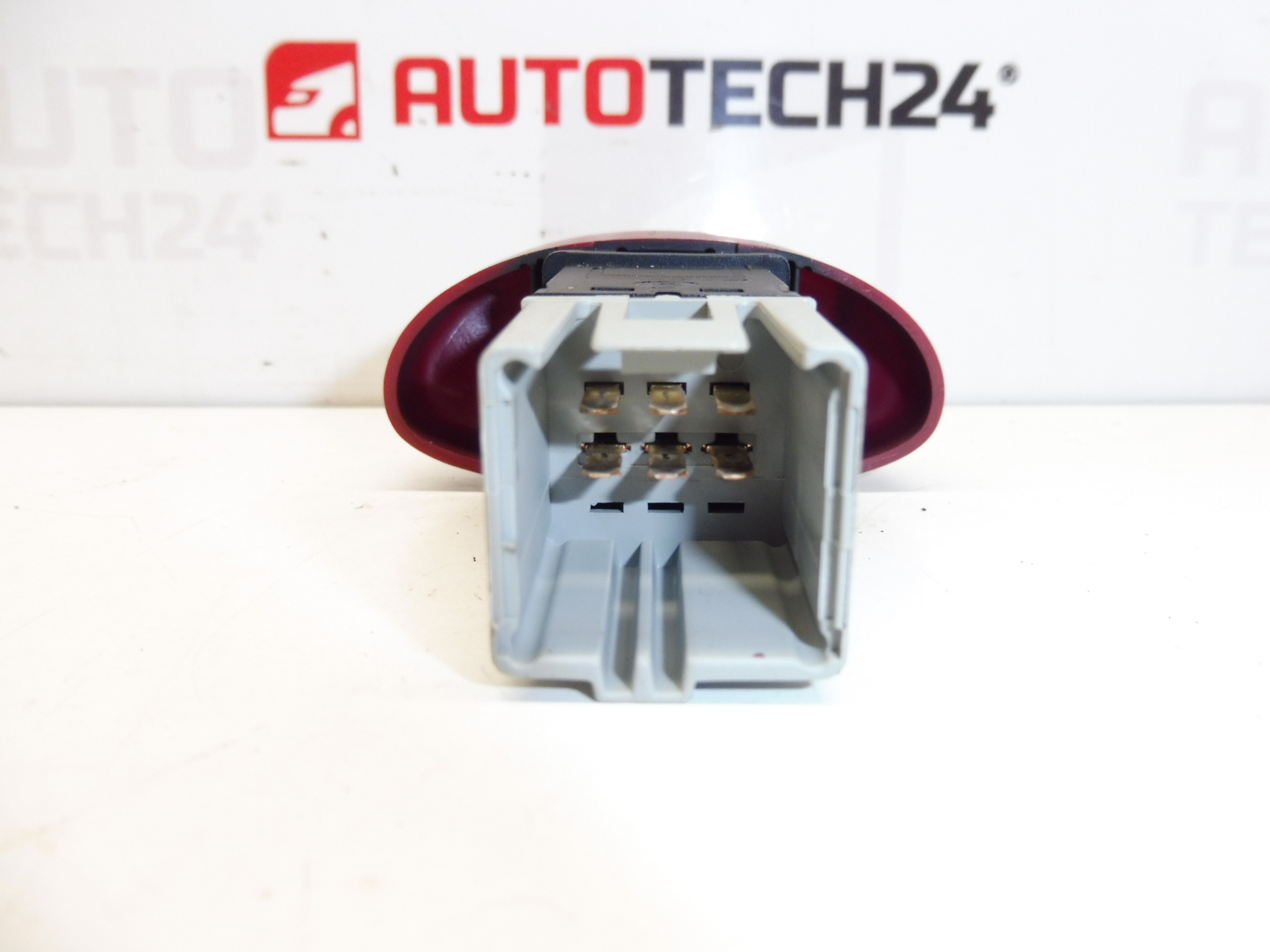 Citroën Xsara Picasso vészvillogó vezérlő 655422