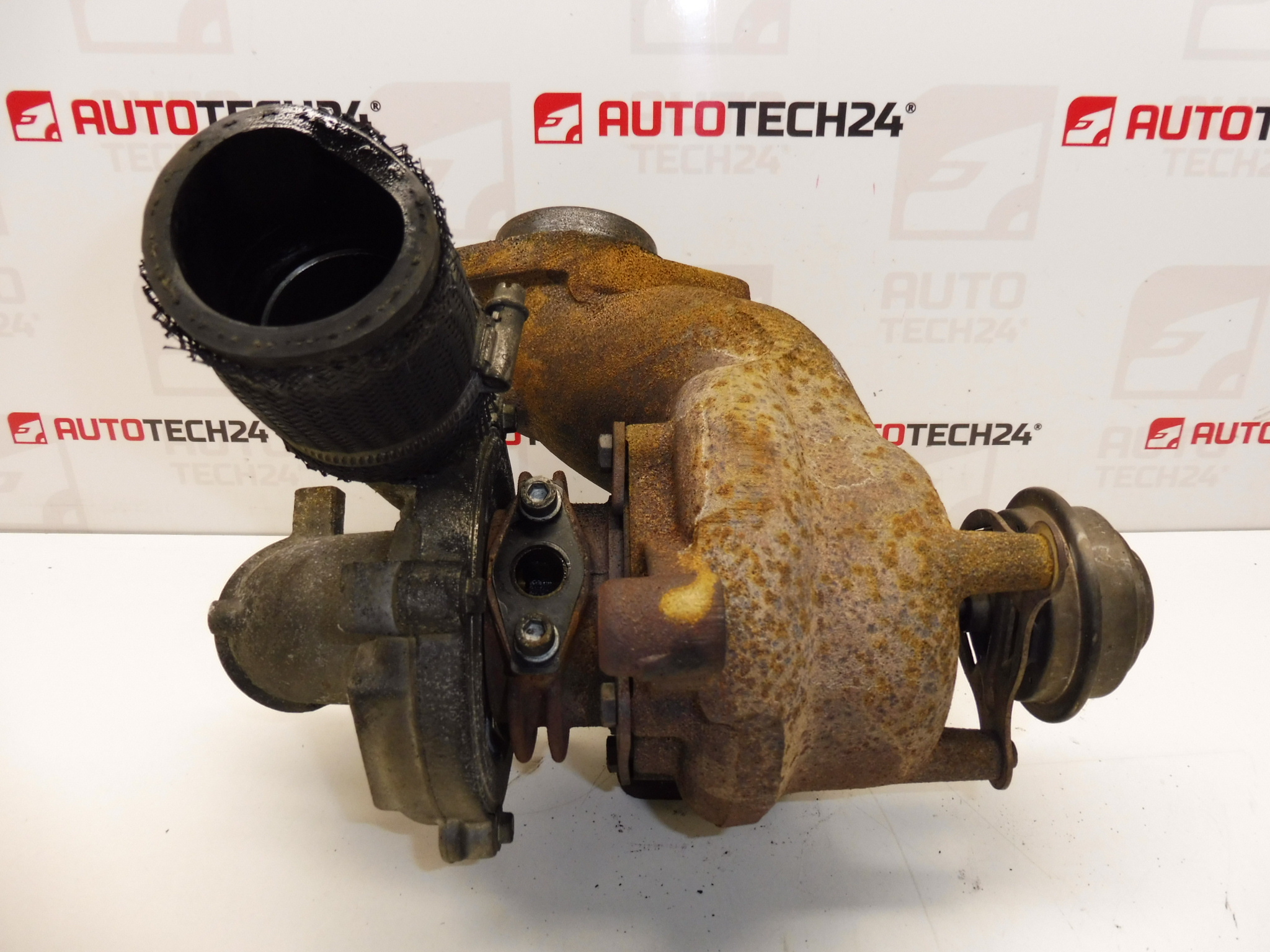 Turbó Citroën Peugeot GARRETT 2.2 HDI GT1549P 9649588680