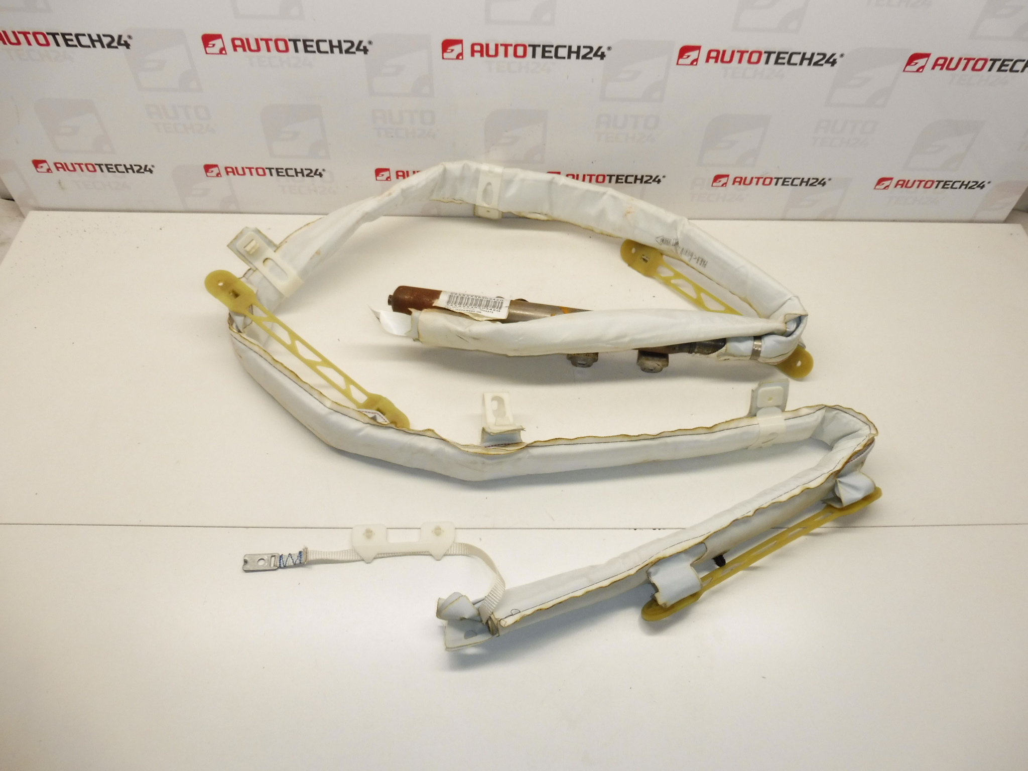 Mennyezeti légzsák Citroën C8 Peugeot 807 bal 1400418980 8329SG