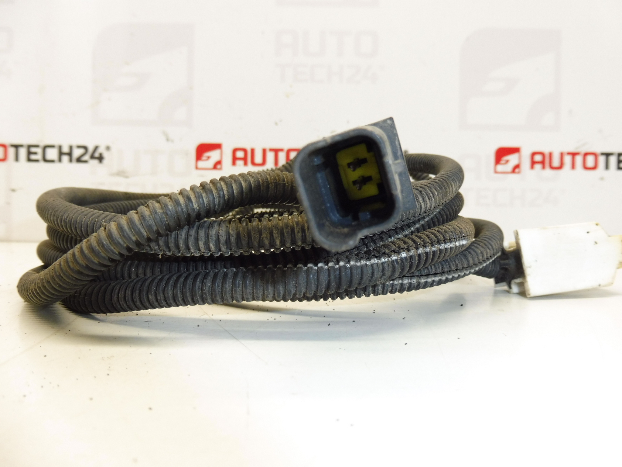 Citroën C8 Peugeot 807 1503CH tanksapka jelenléti csomag