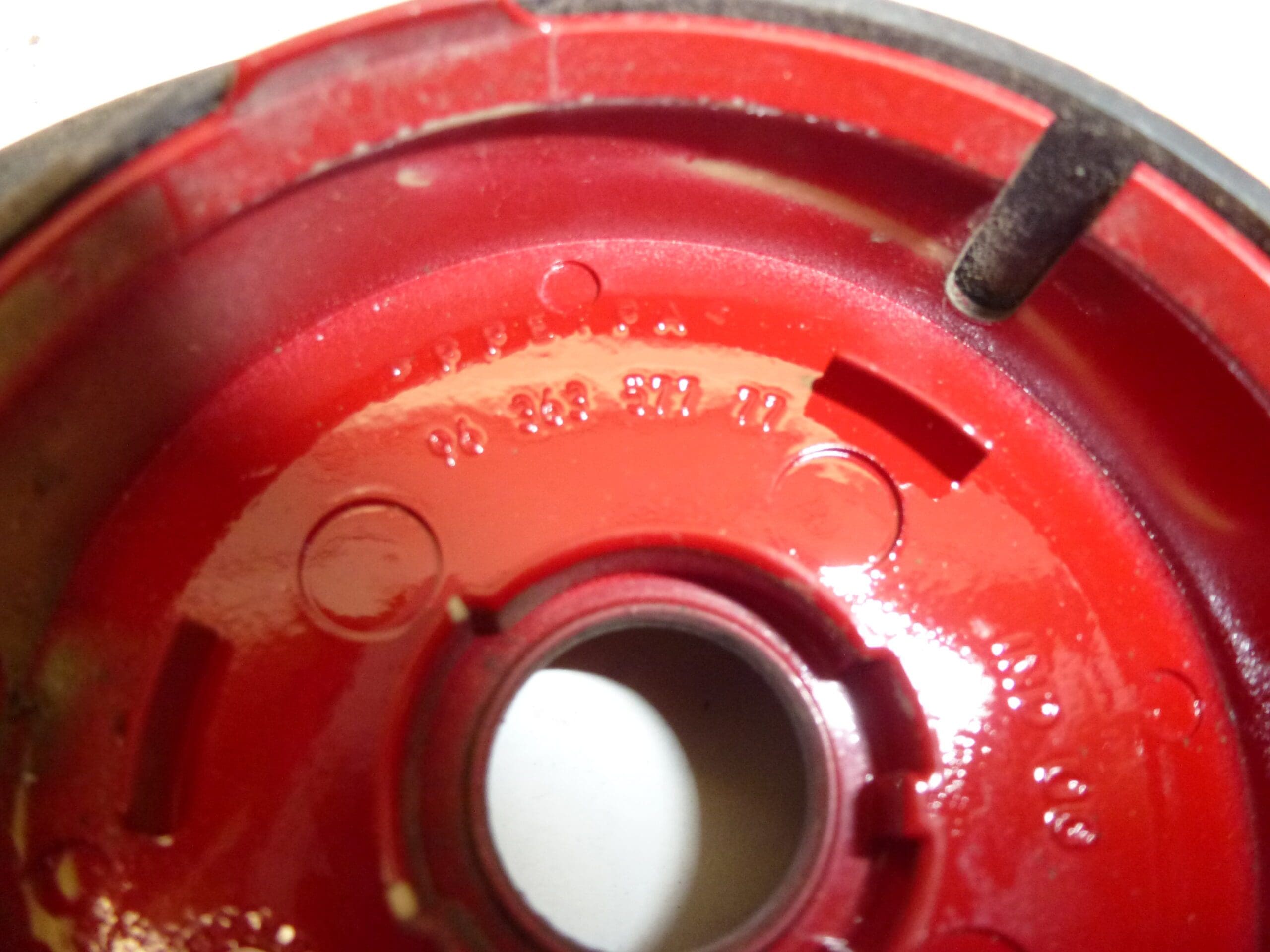 Tankfedél Citroën Berlingo Peugeot Partner 9636357777 KJF