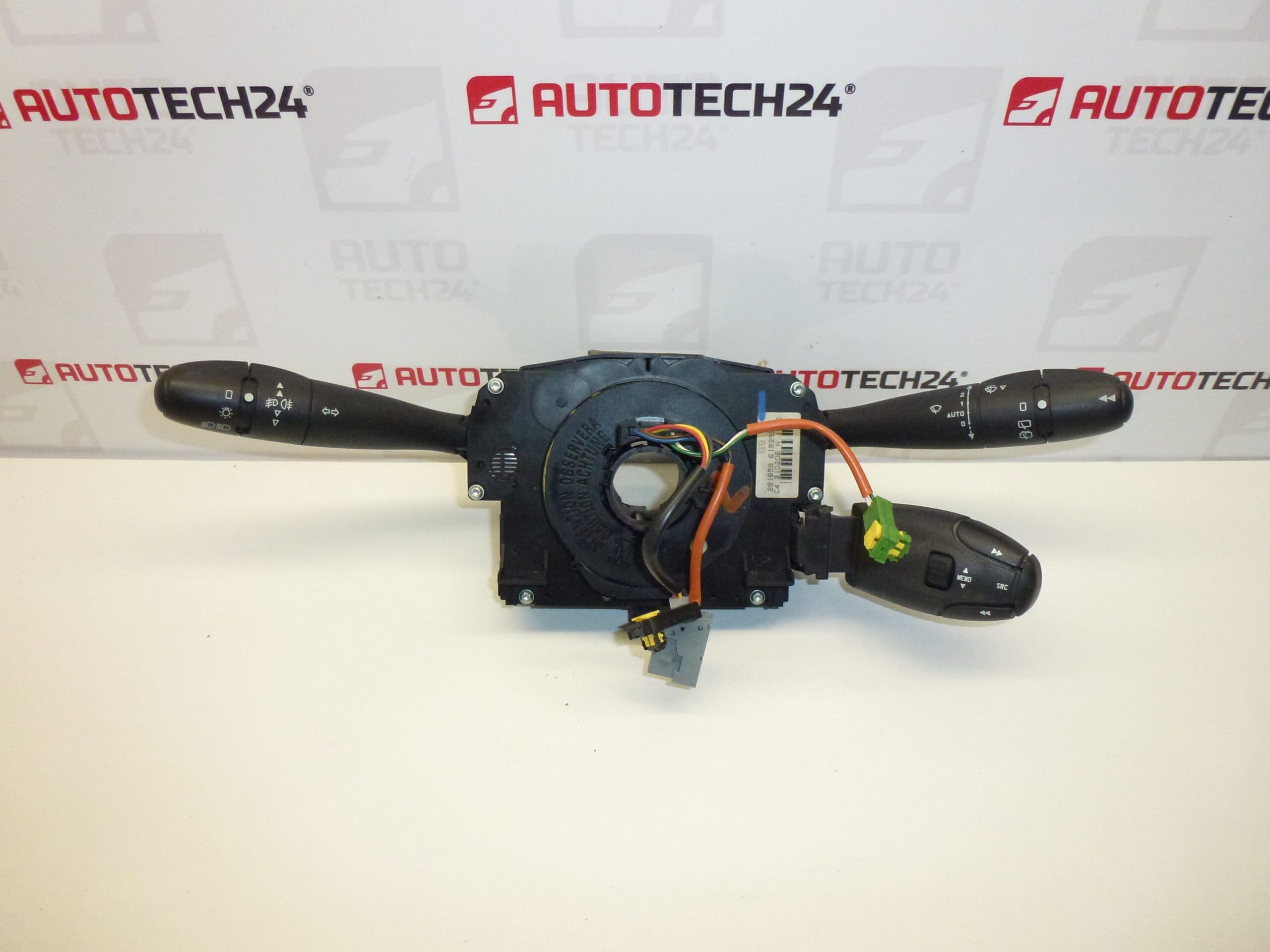 Kormányvezérlők Citroën Peugeot 96611305XT