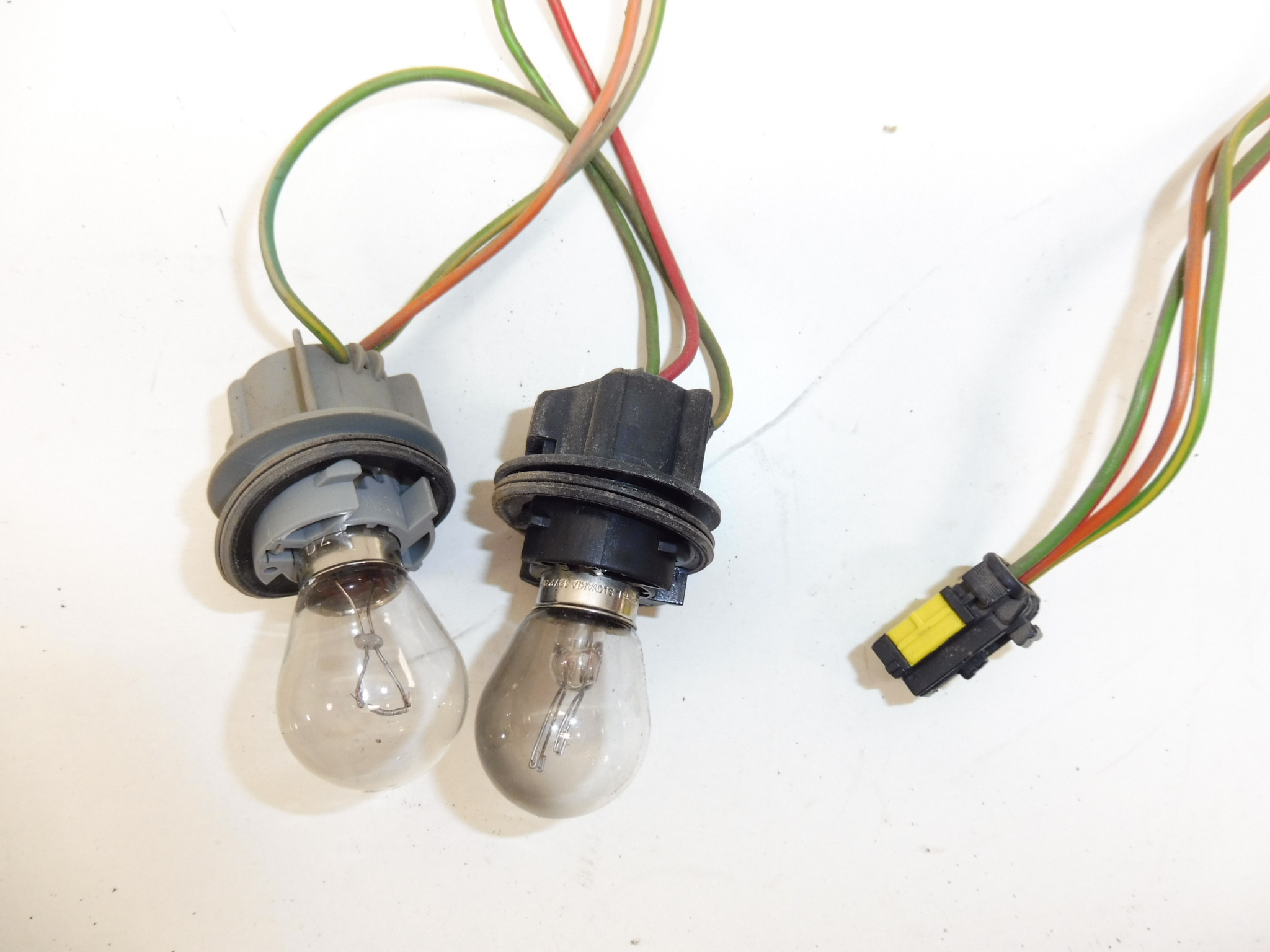 Peugeot 607 6534GS sárvédő hátsó lámpa foglalat kábelköteg