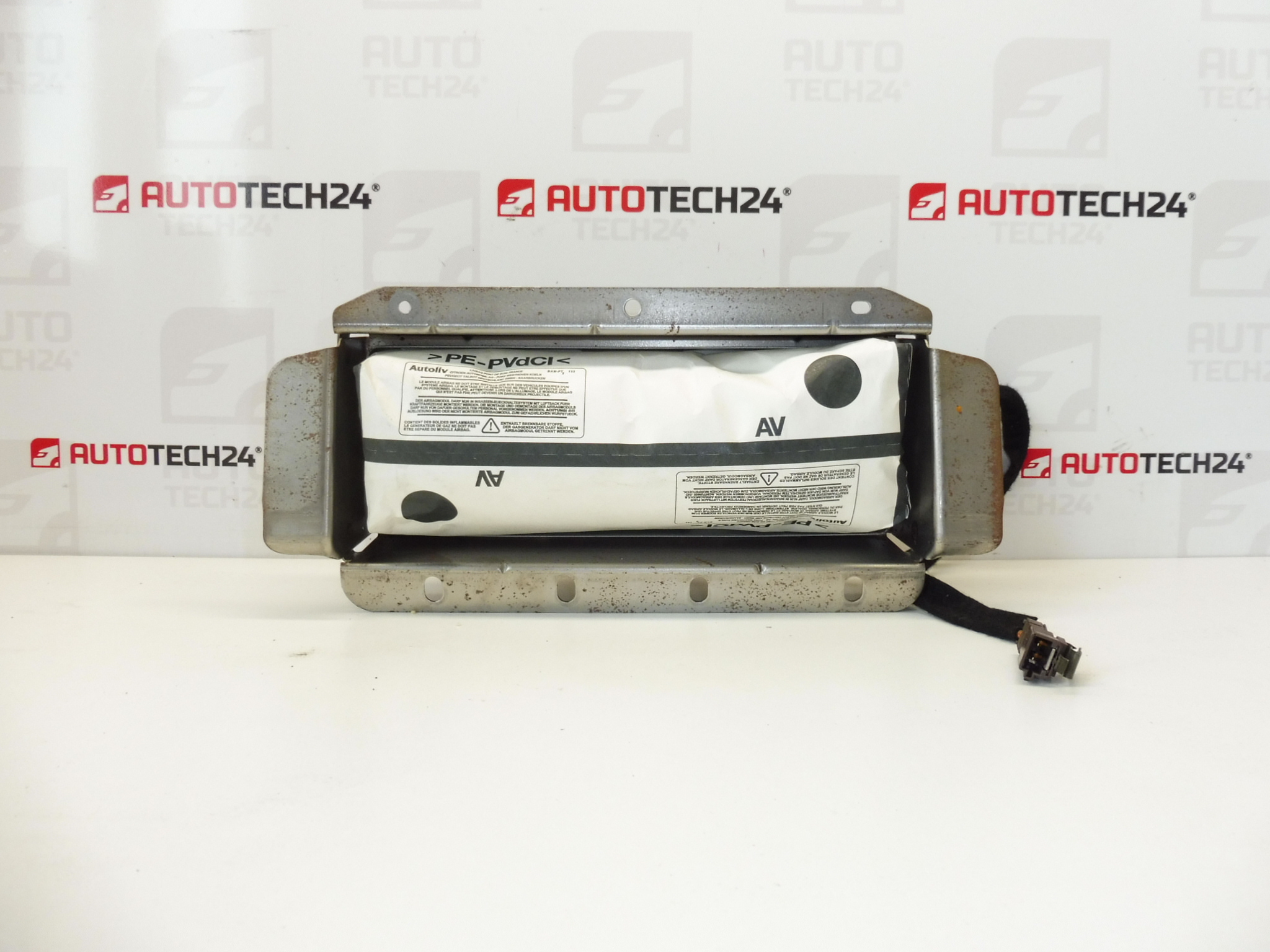 Jobb első légzsák Peugeot 607 9629440880 8216E5