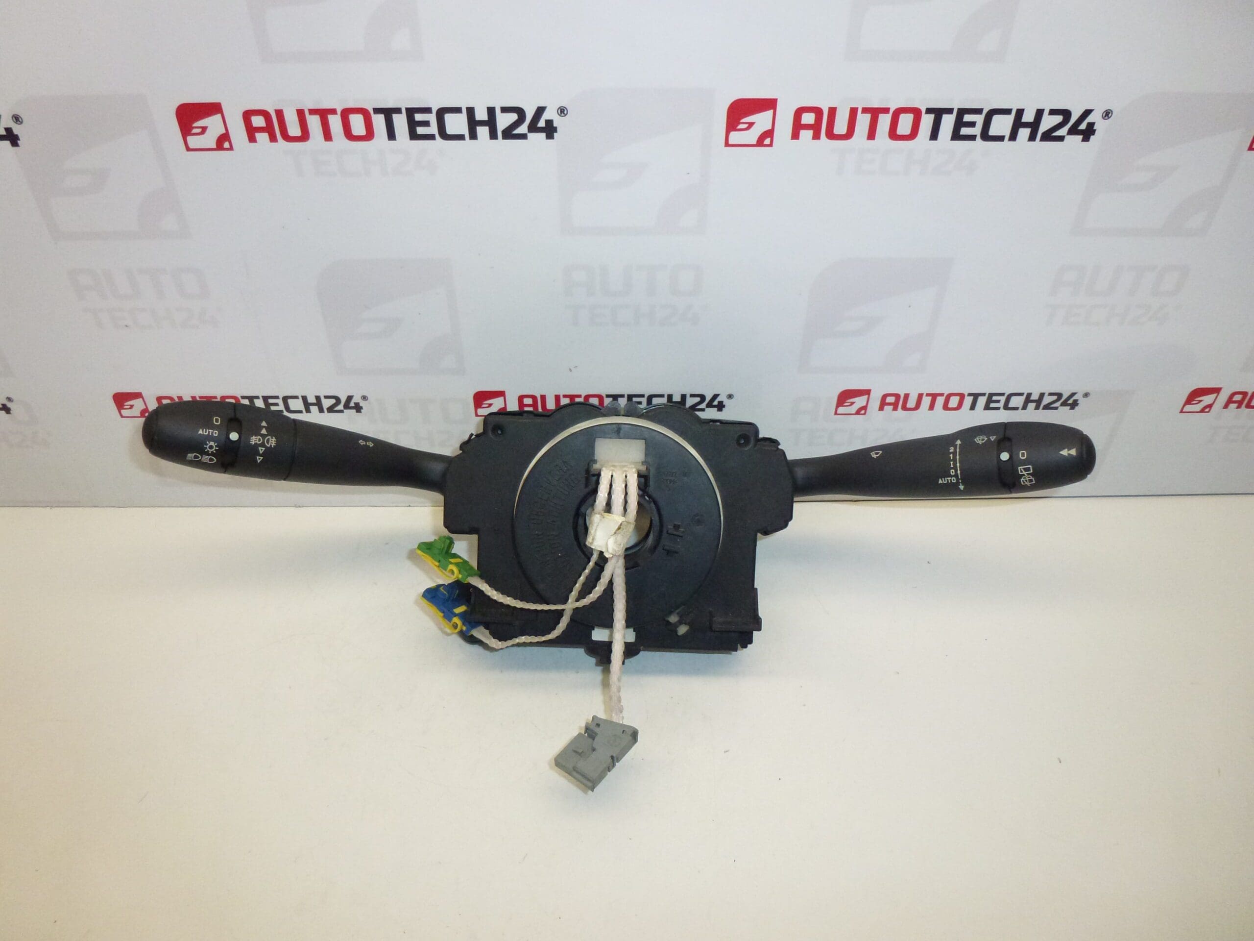 Citroën Peugeot 96605592XT 624299 Karok