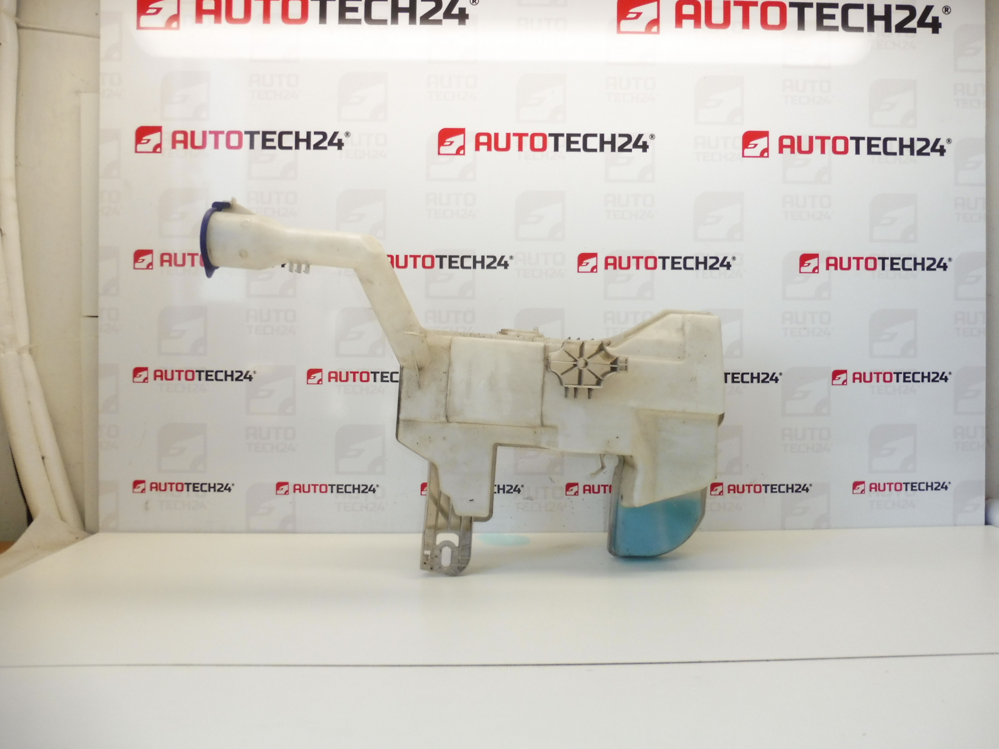 Mosótartály Citroën C5 X7 9683488280 9682177680 9683486480 6431L1