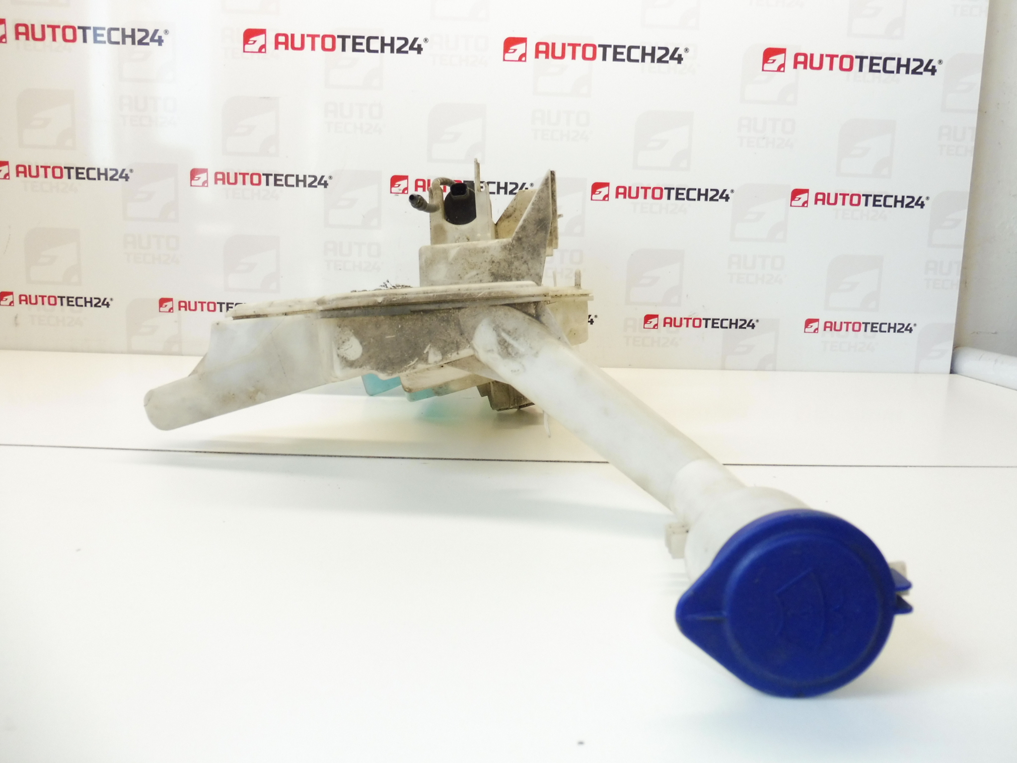 Mosótartály Citroën C5 X7 9683488280 9682177680 9683486480 6431L1