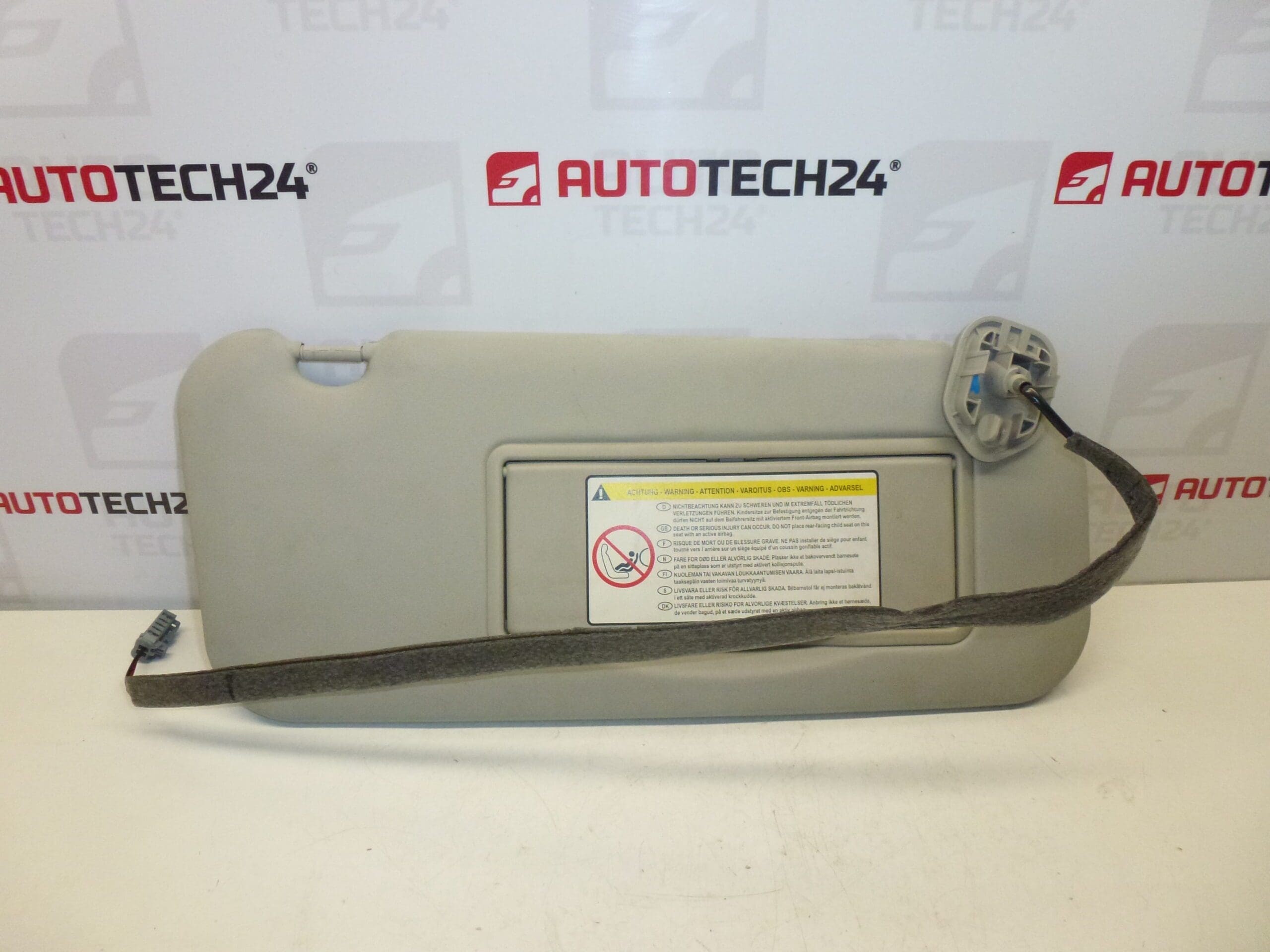 Citroën Peugeot utasoldali napellenző 8143NA