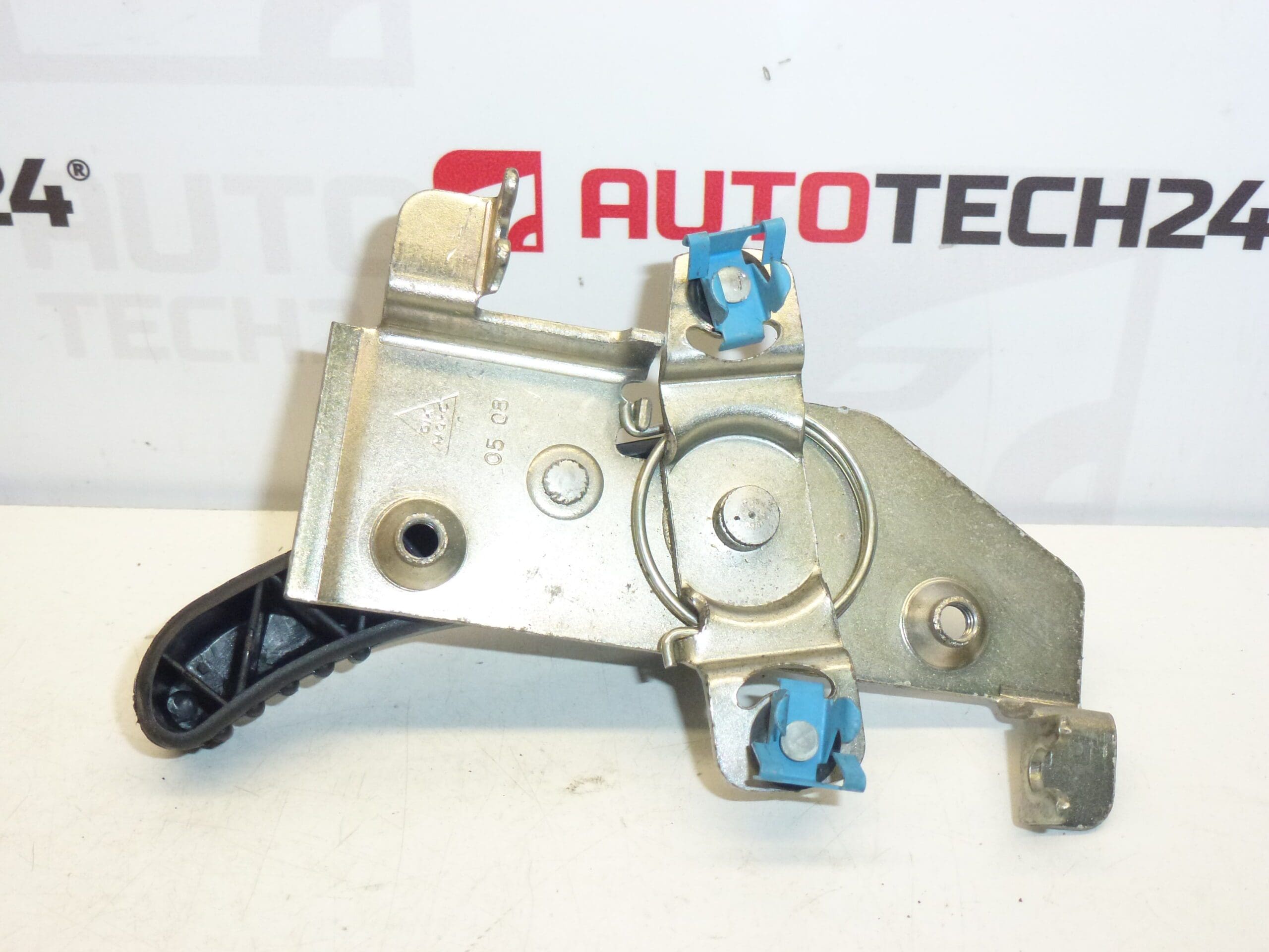 Bal oldali ajtózár Citroën Berlingo II 8726E7