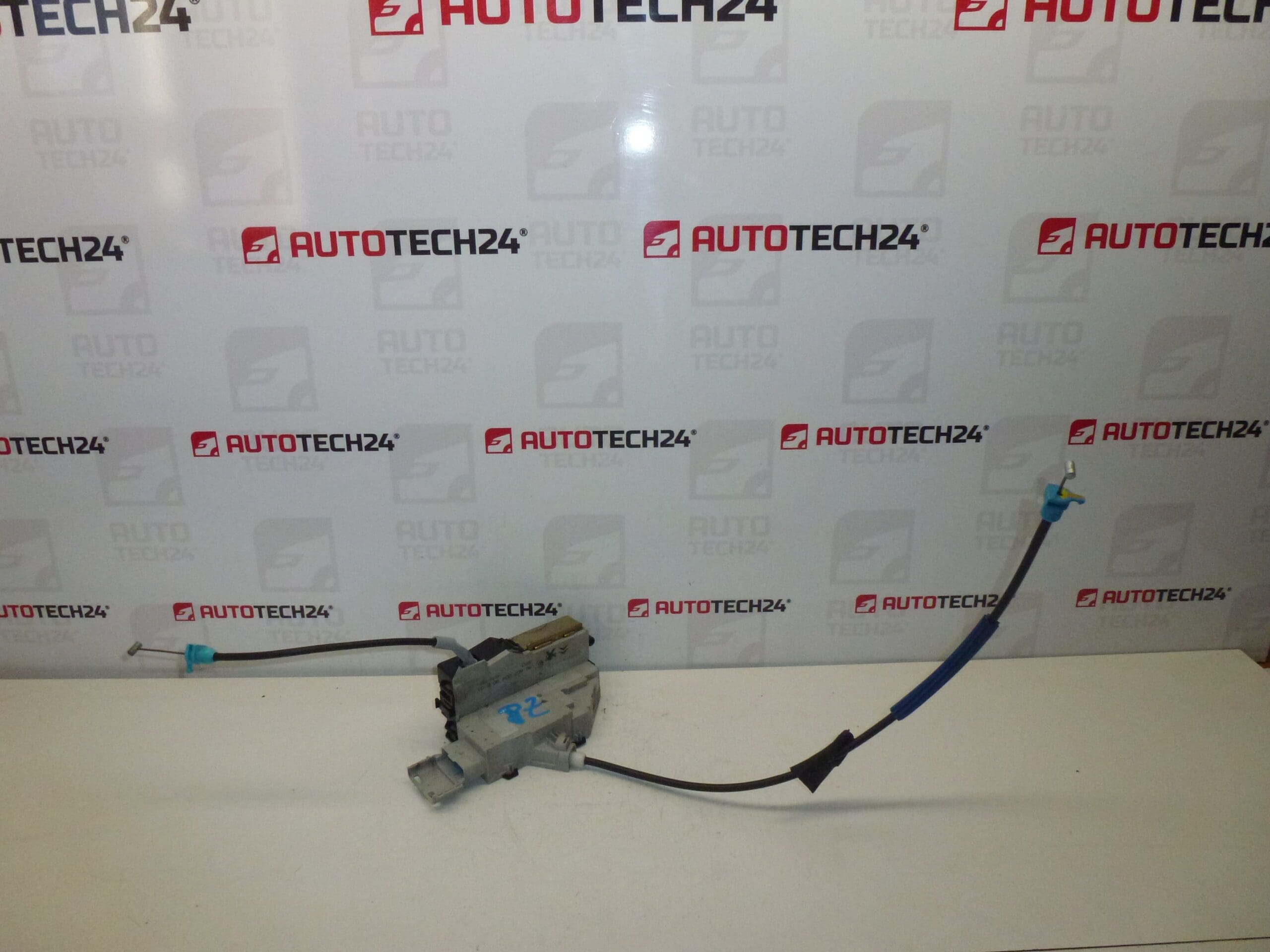 Jobb hátsó ajtózár Citroën C4 5 ajtós 9660700480 9138T6