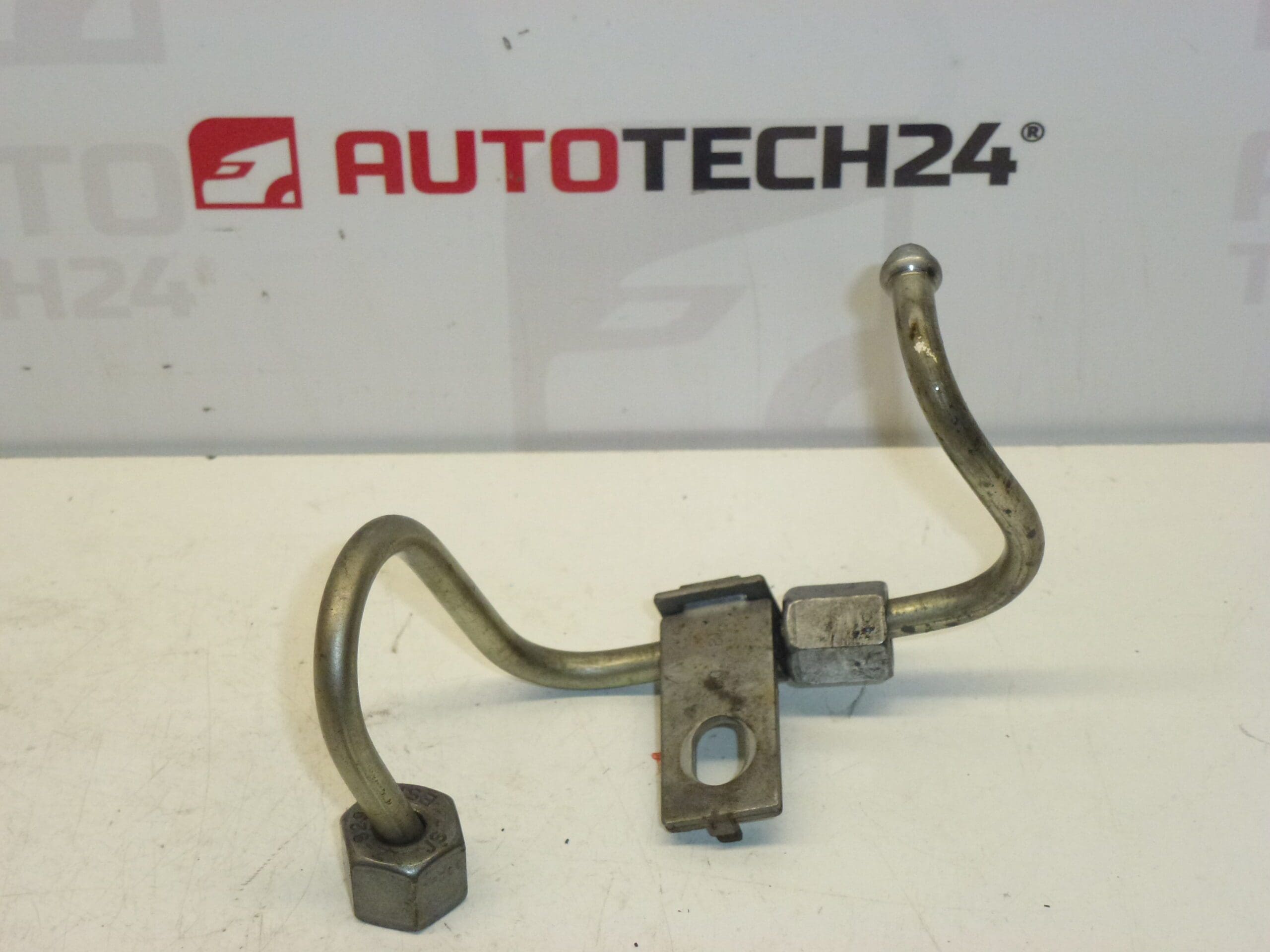 RAIL kimeneti cső Citroën Peugeot 1570H5