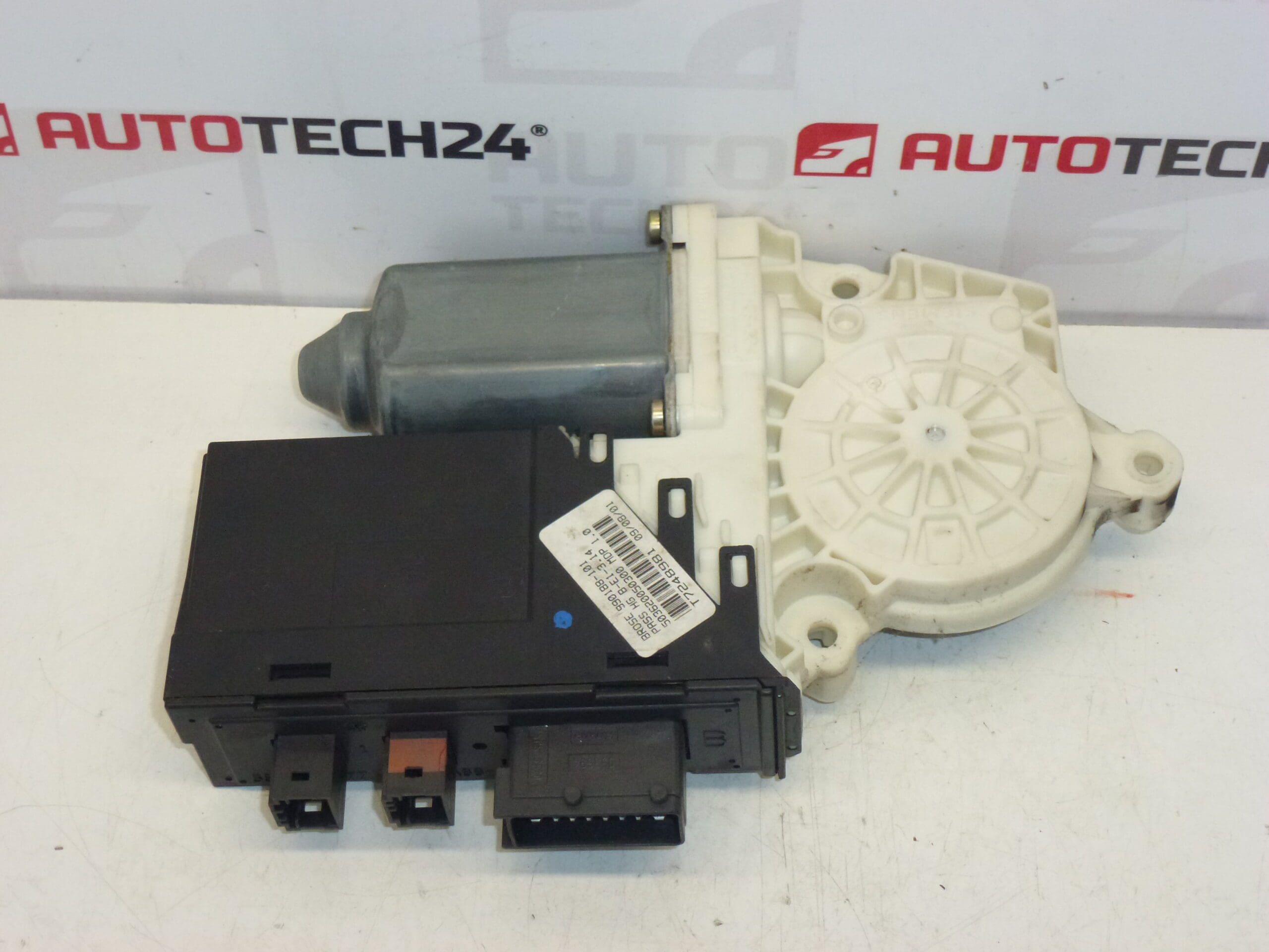 Citroën C5 jobb első ablak felhúzó motor 9637541380 9222P4