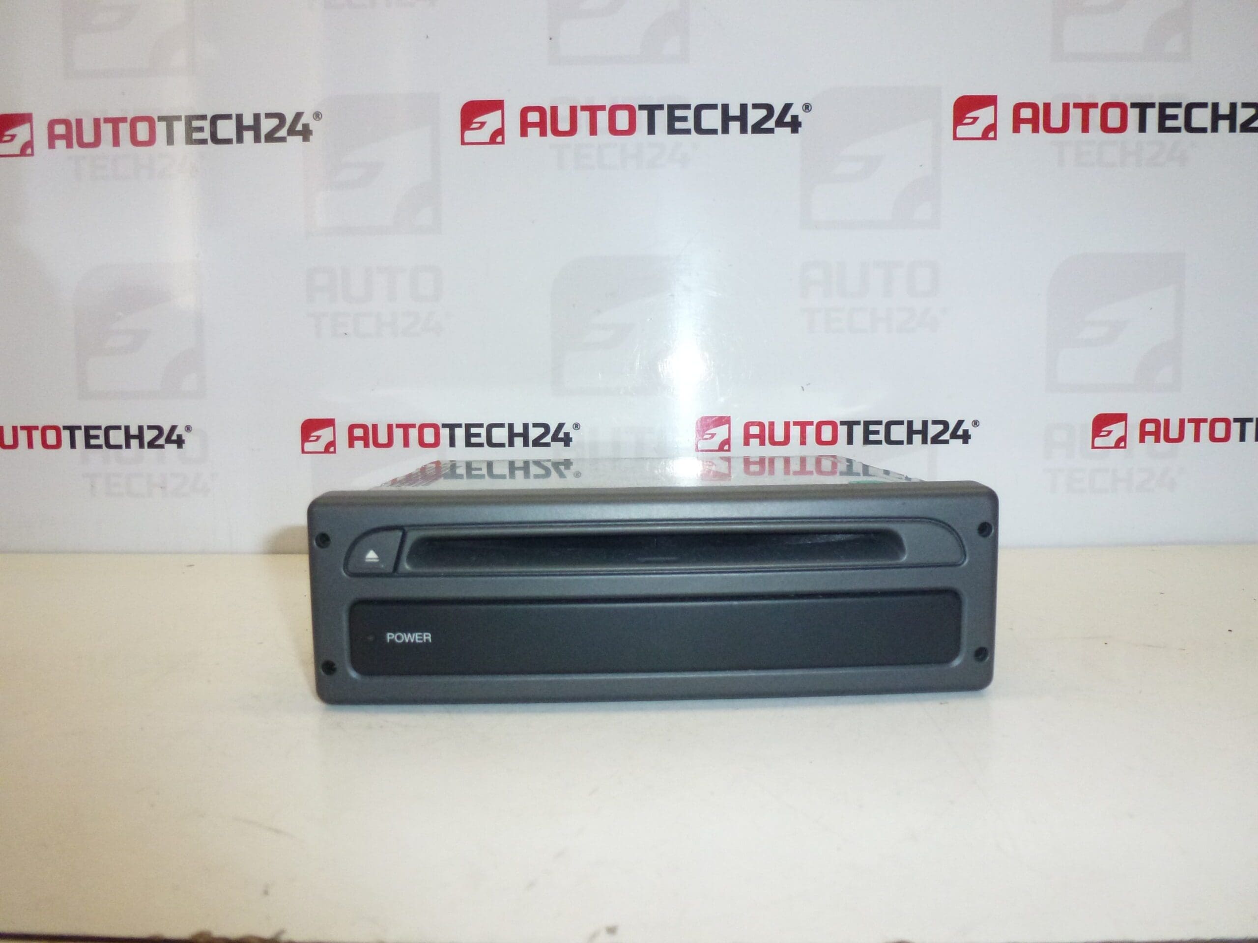 Citroën Peugeot 9644987380 navigációs olvasó