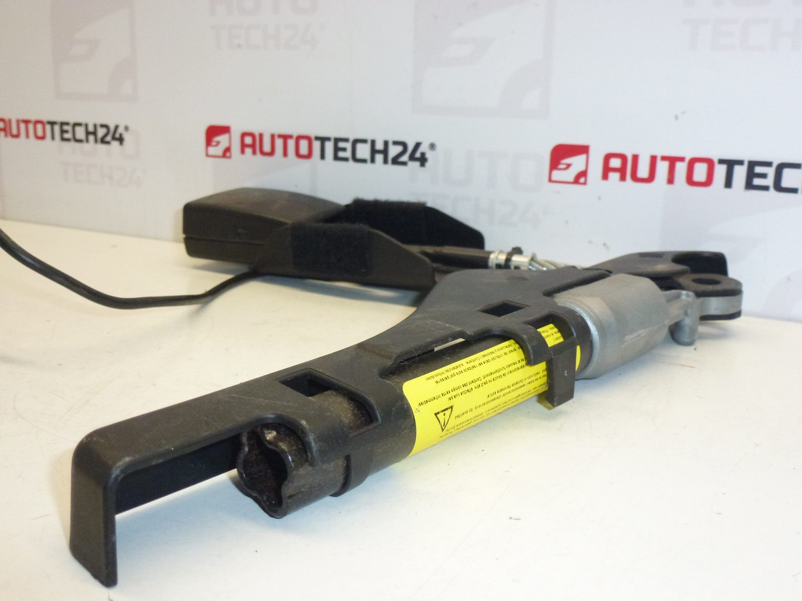 Jobb oldali pirofeszítő Citroën C2 C3 9639873877 8973TG