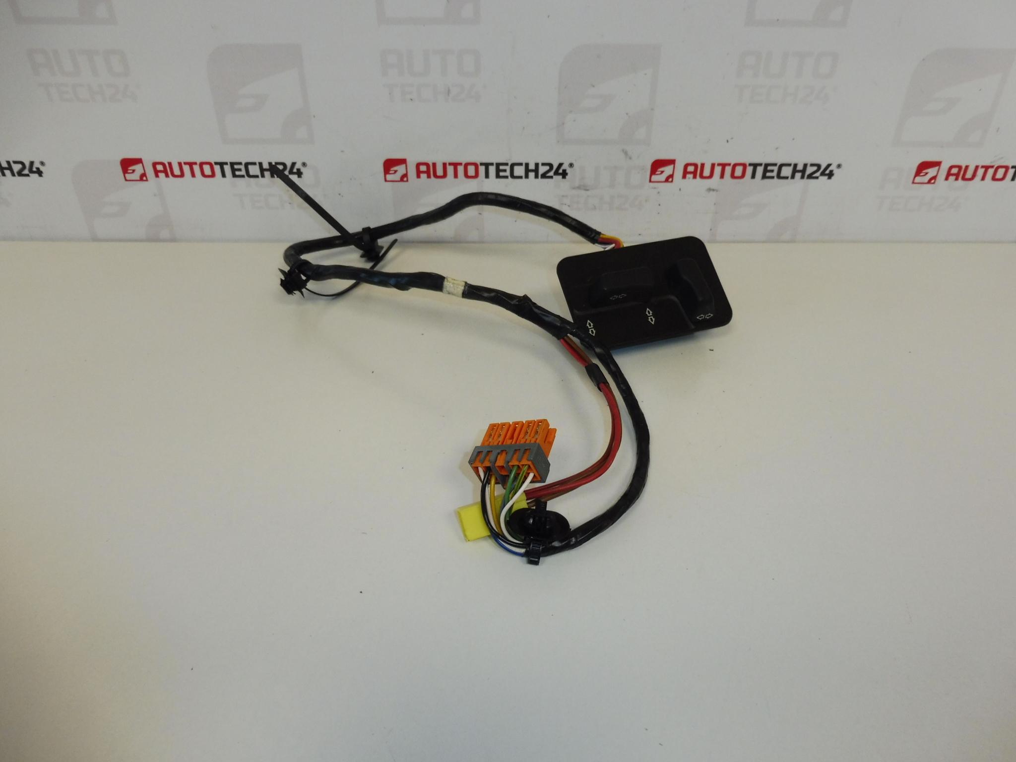 Citroën Peugeot 6556H2 elektromos ülésvezérlő