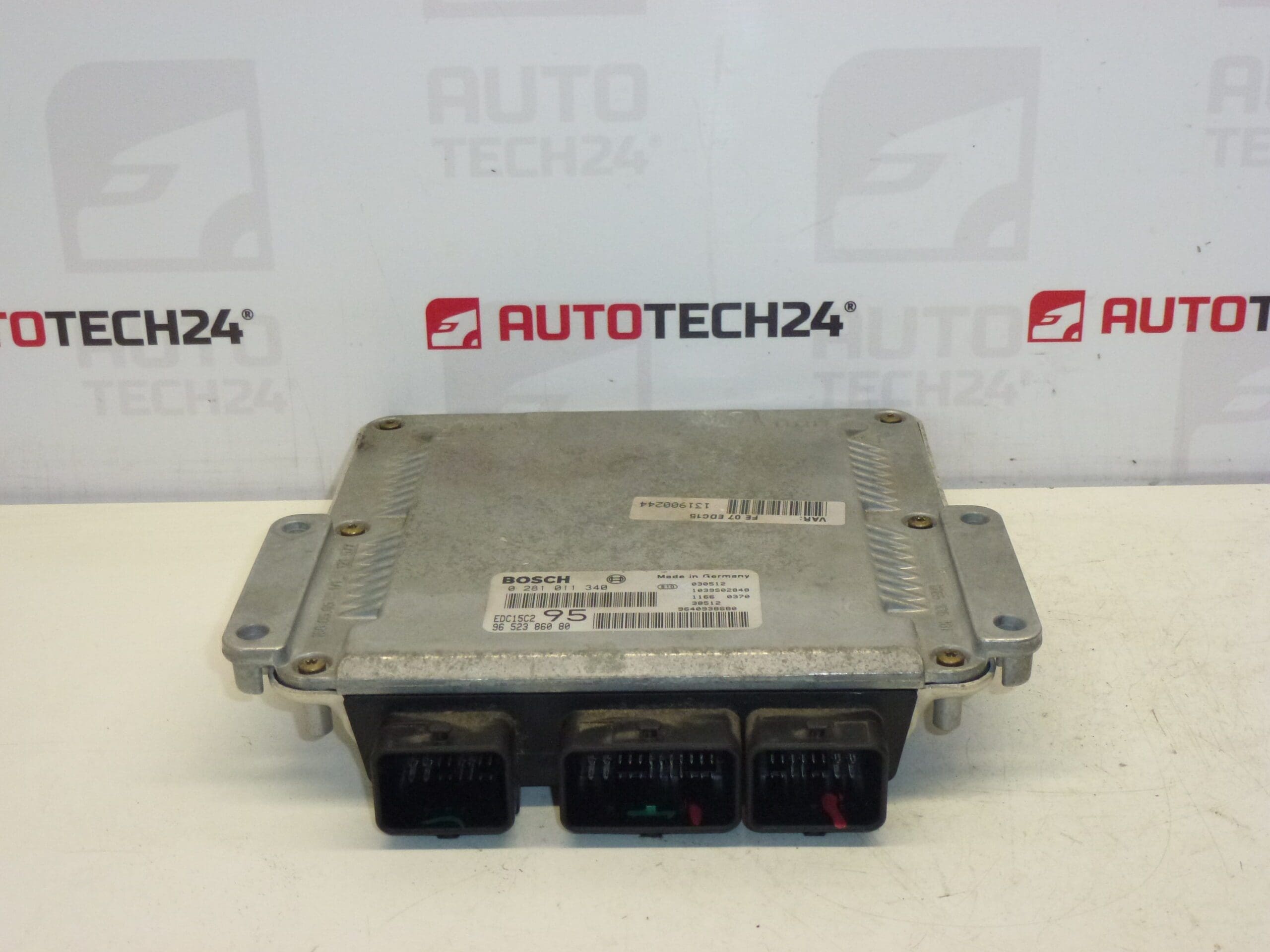 ECU Bosch EDC15C2 szűz 9652386080 0281011340
