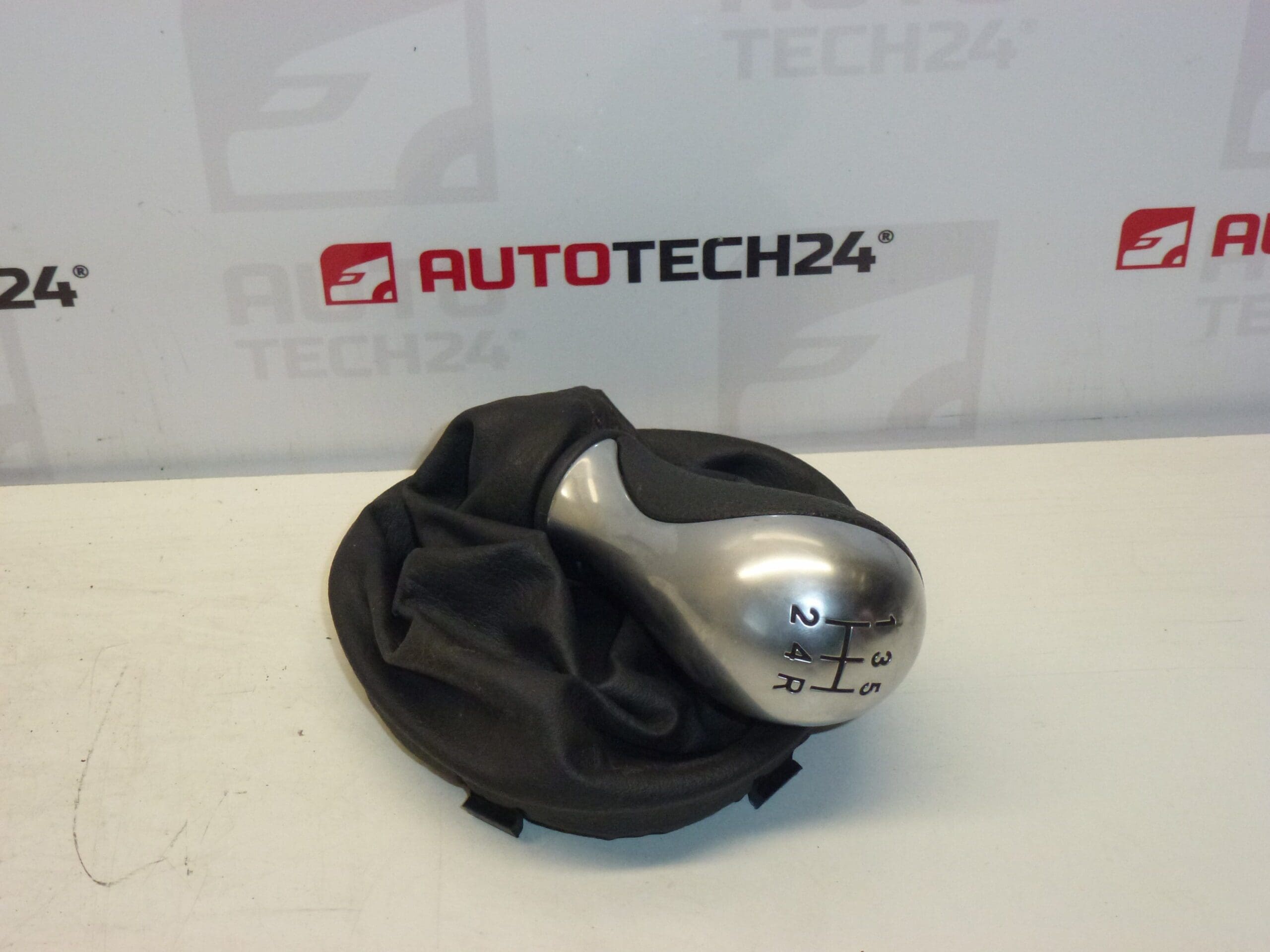 Váltókar Citroën Peugeot 2403Y8