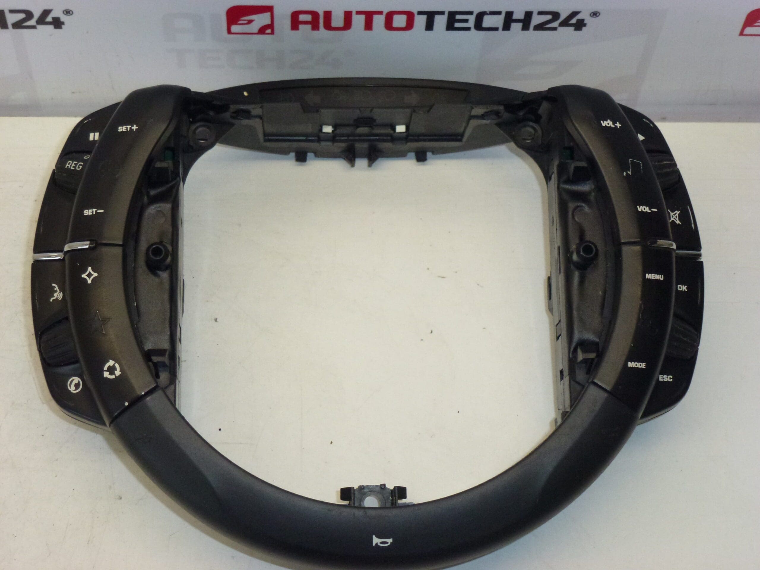 Kormányvezérlők Citroën C4 96624939XT 6242N5