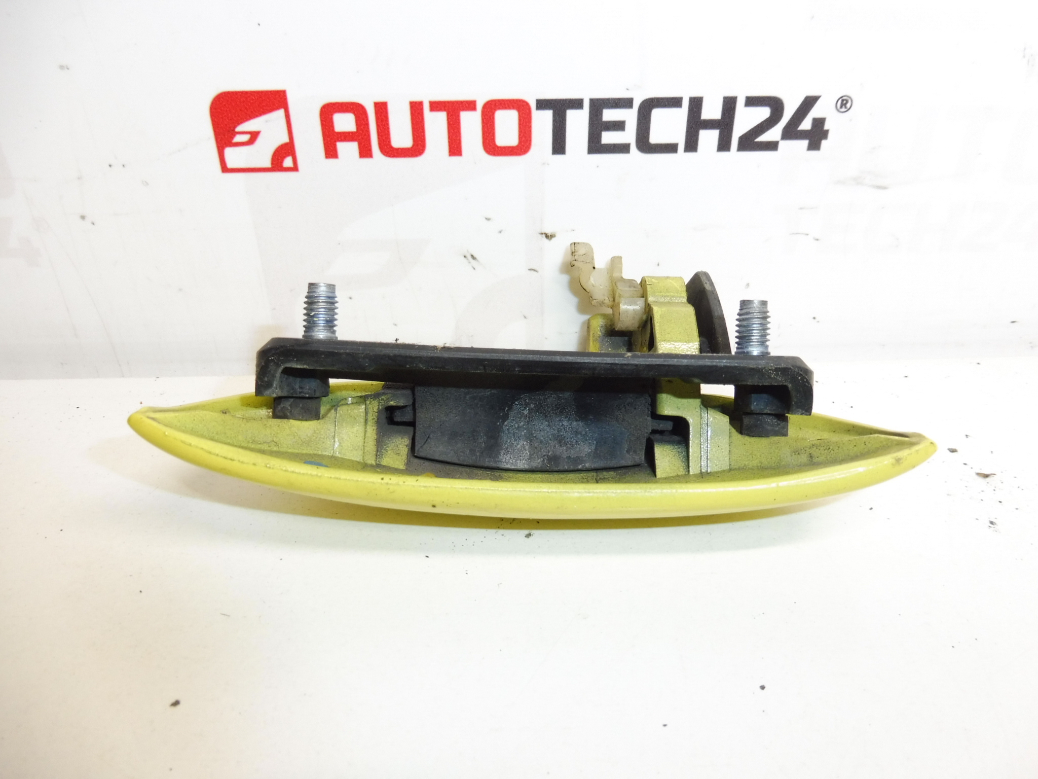 Jobb első ajtó kilincs KBL Citroën C1 Peugeot 107 9101AH