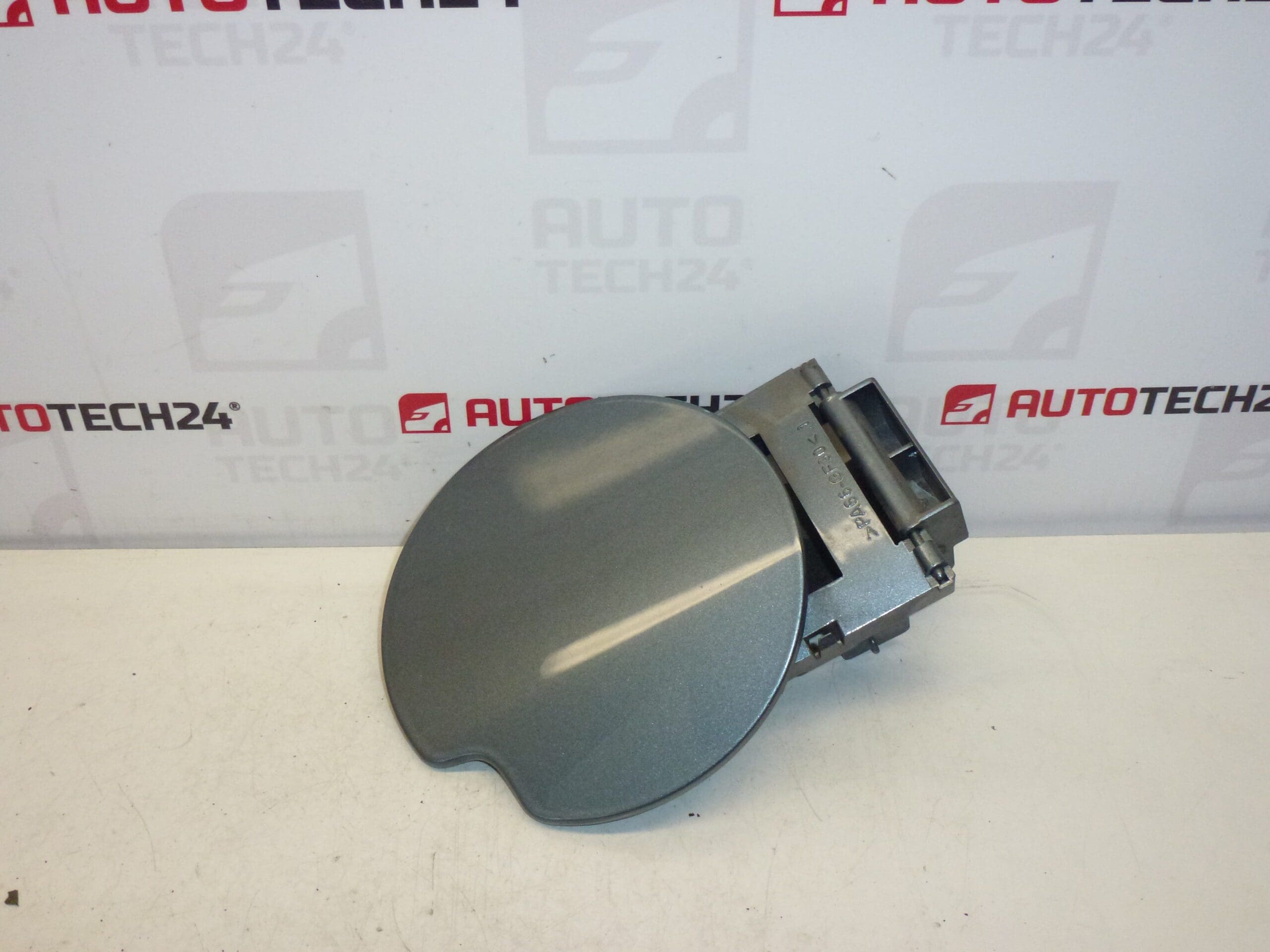 Tankfedél fedél Peugeot 307 EZWD 9643083777 151799