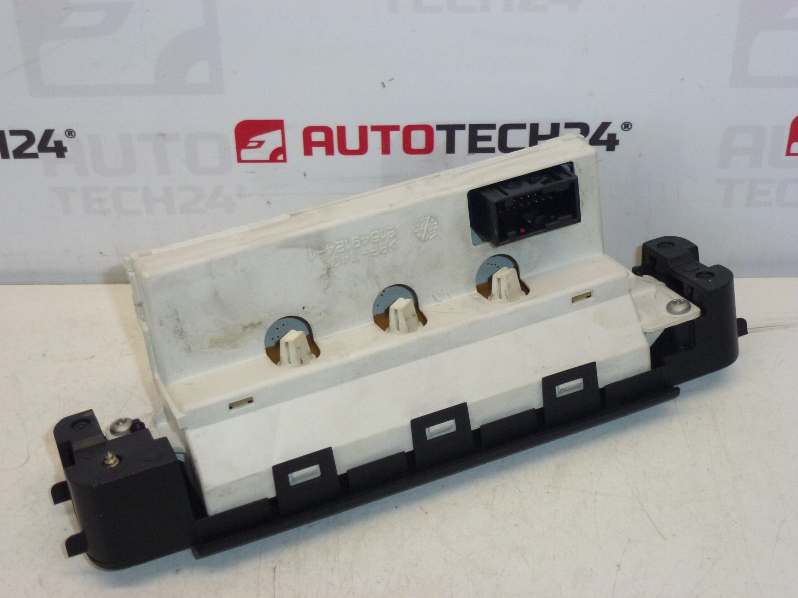 Peugeot 406 rádió és számítógép kijelző 9644230277