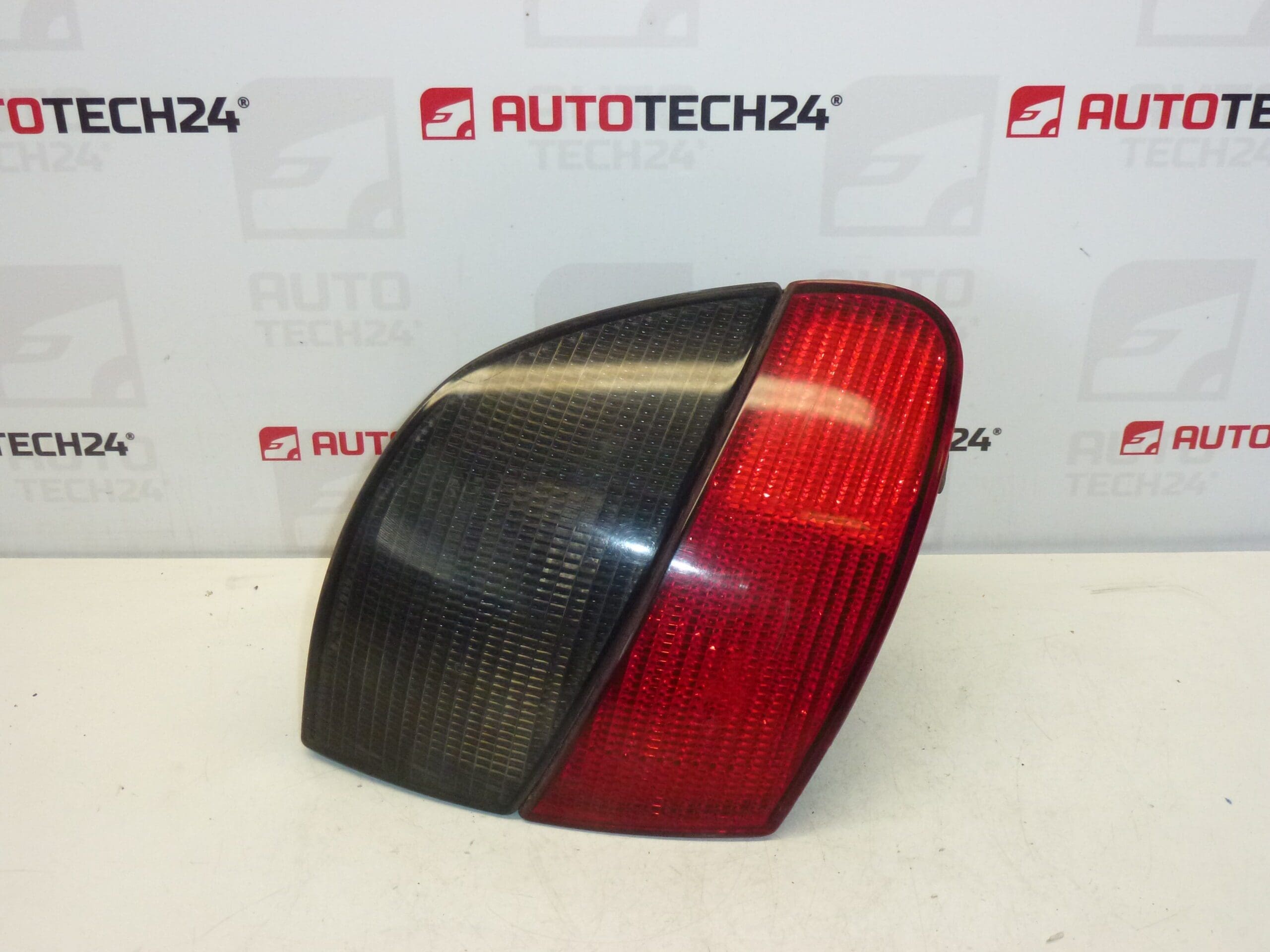 Bal hátsó lámpa külső Peugeot 406 COMBI 6350H5