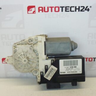 Jobb első ablaktörlő motor Citroën Peugeot 1488723080 9222V1