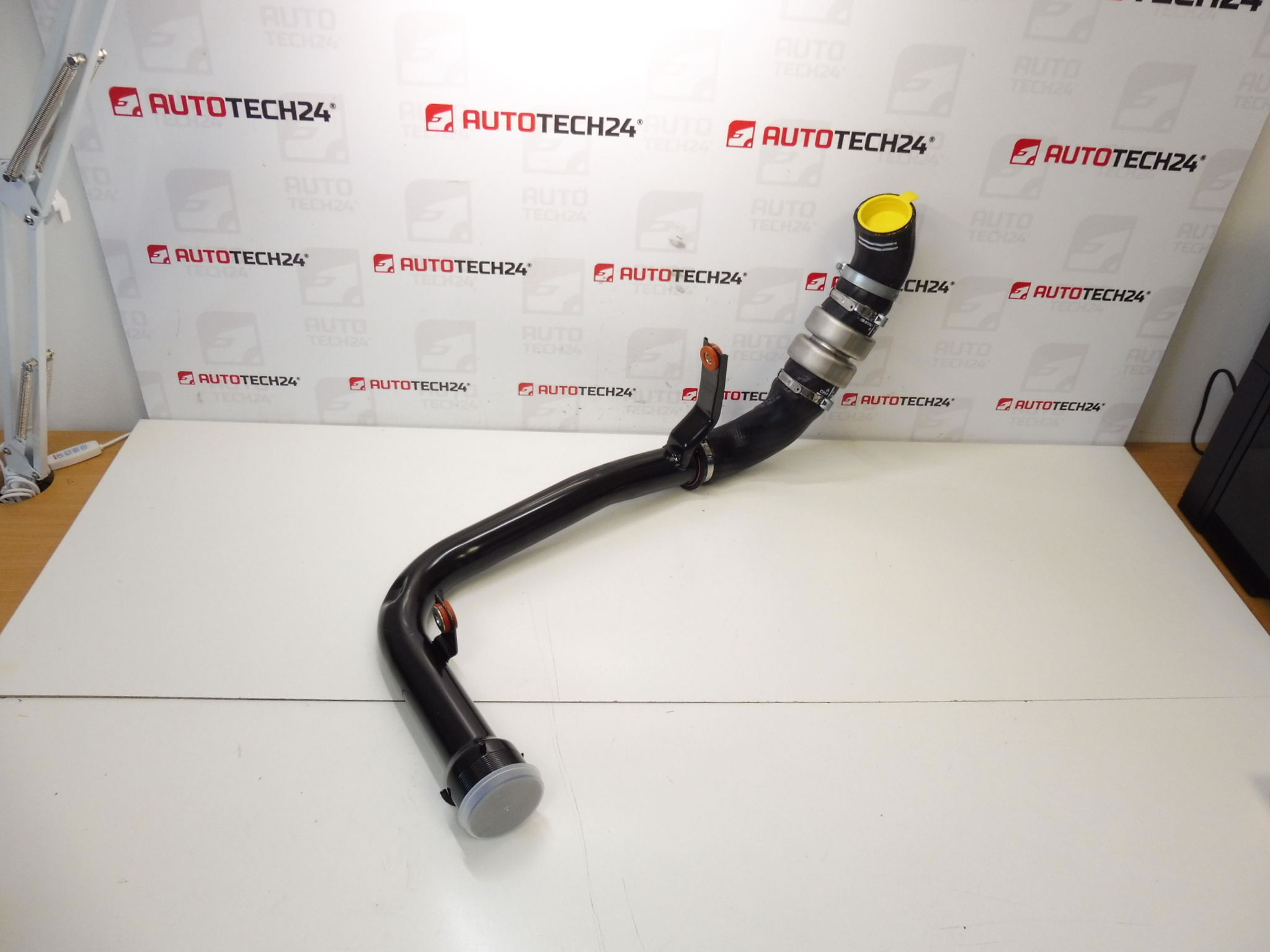 Új turbó levegő csatlakozás Citroën Peugeot 2.2 HDI 1606660380