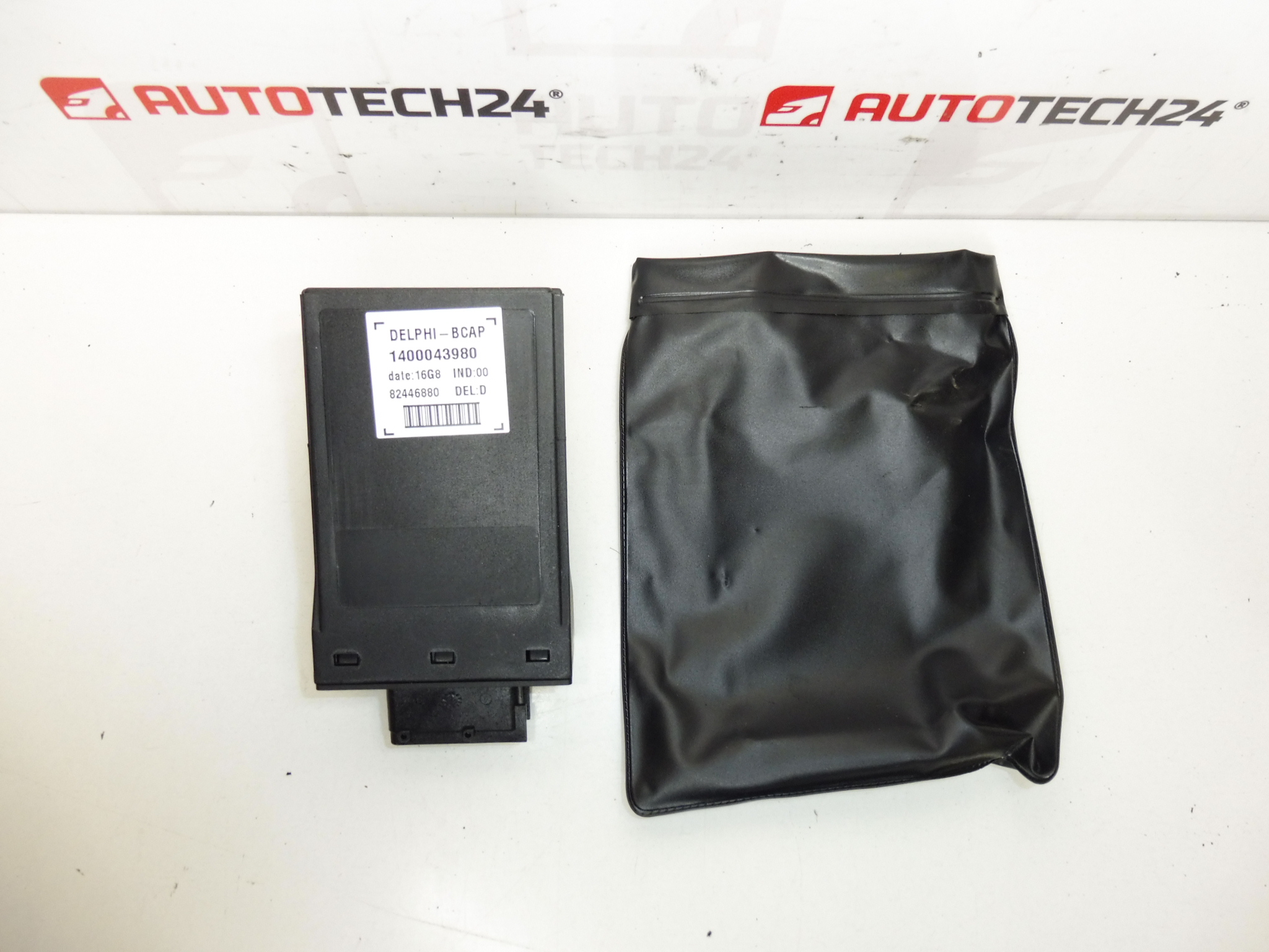 Citroën Peugeot tolóajtó hátsó ECU 1400043980 657046