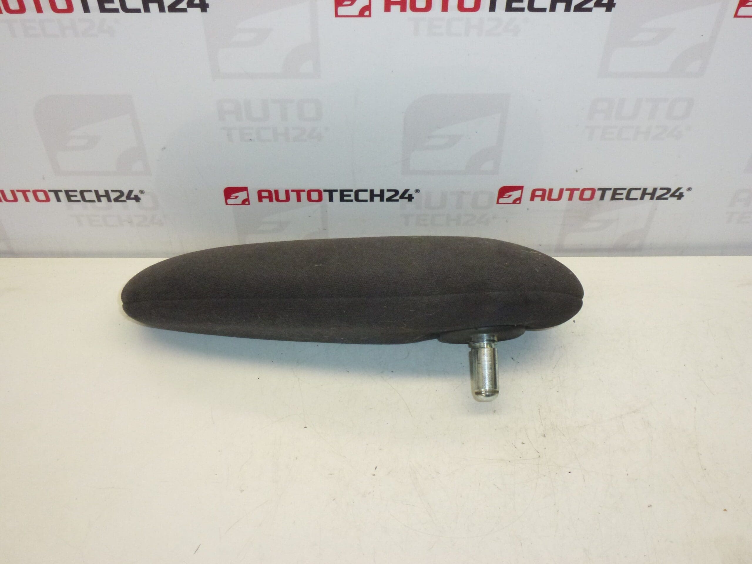 Jobb kartámasz Citroën Peugeot 8830Y0