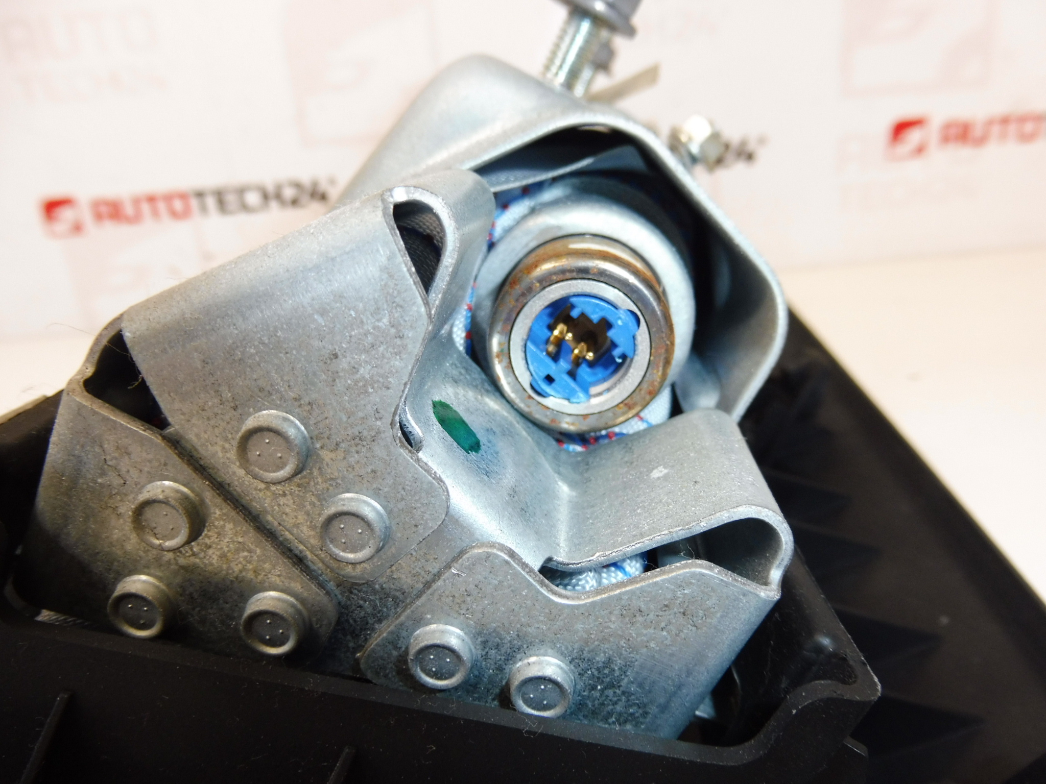 Térdlégzsák Citroën C4 Picasso 96600568ZD 8216NW