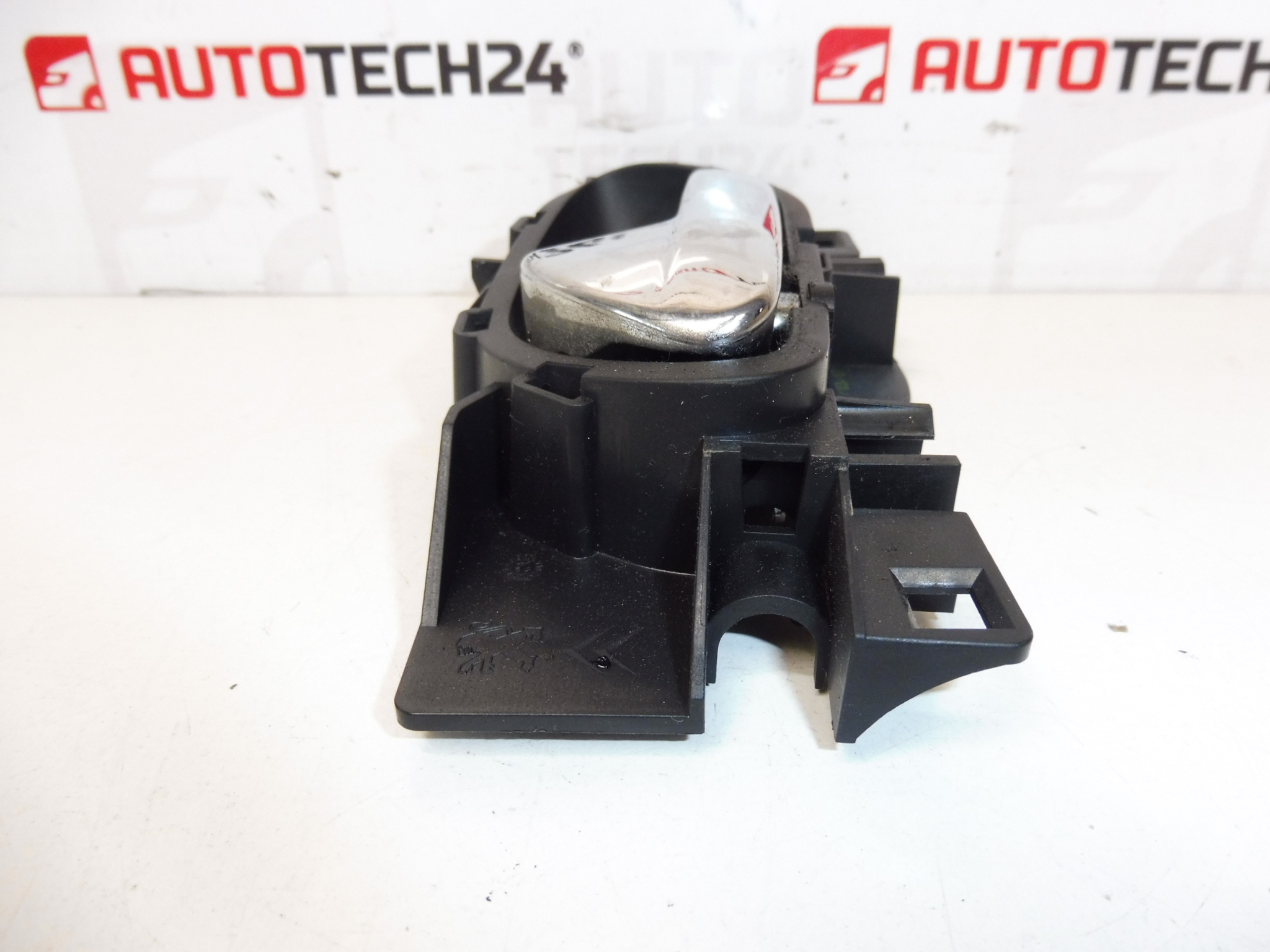 Bal ajtókilincs Citroën C4 GRAND Picasso 96555518VD 9143L9