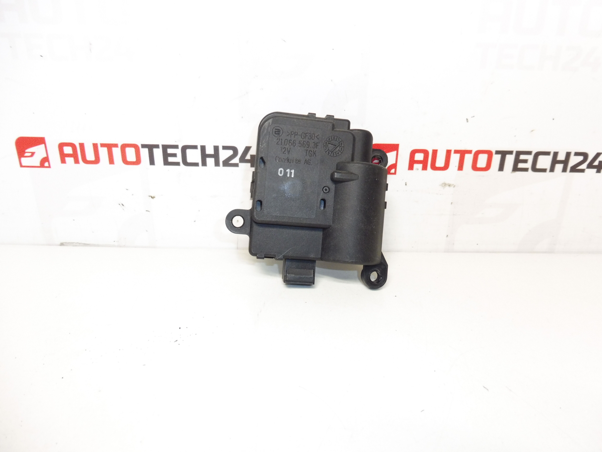 Fűtés szervo motor Citroën Peugeot 210665693F 6447AP
