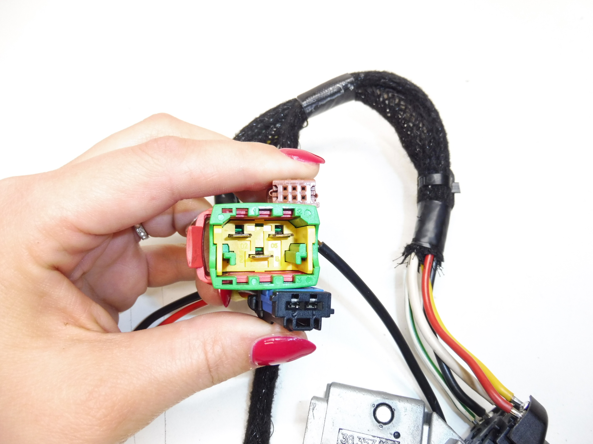 Kapcsolódoboz Peugeot 307 4162X4