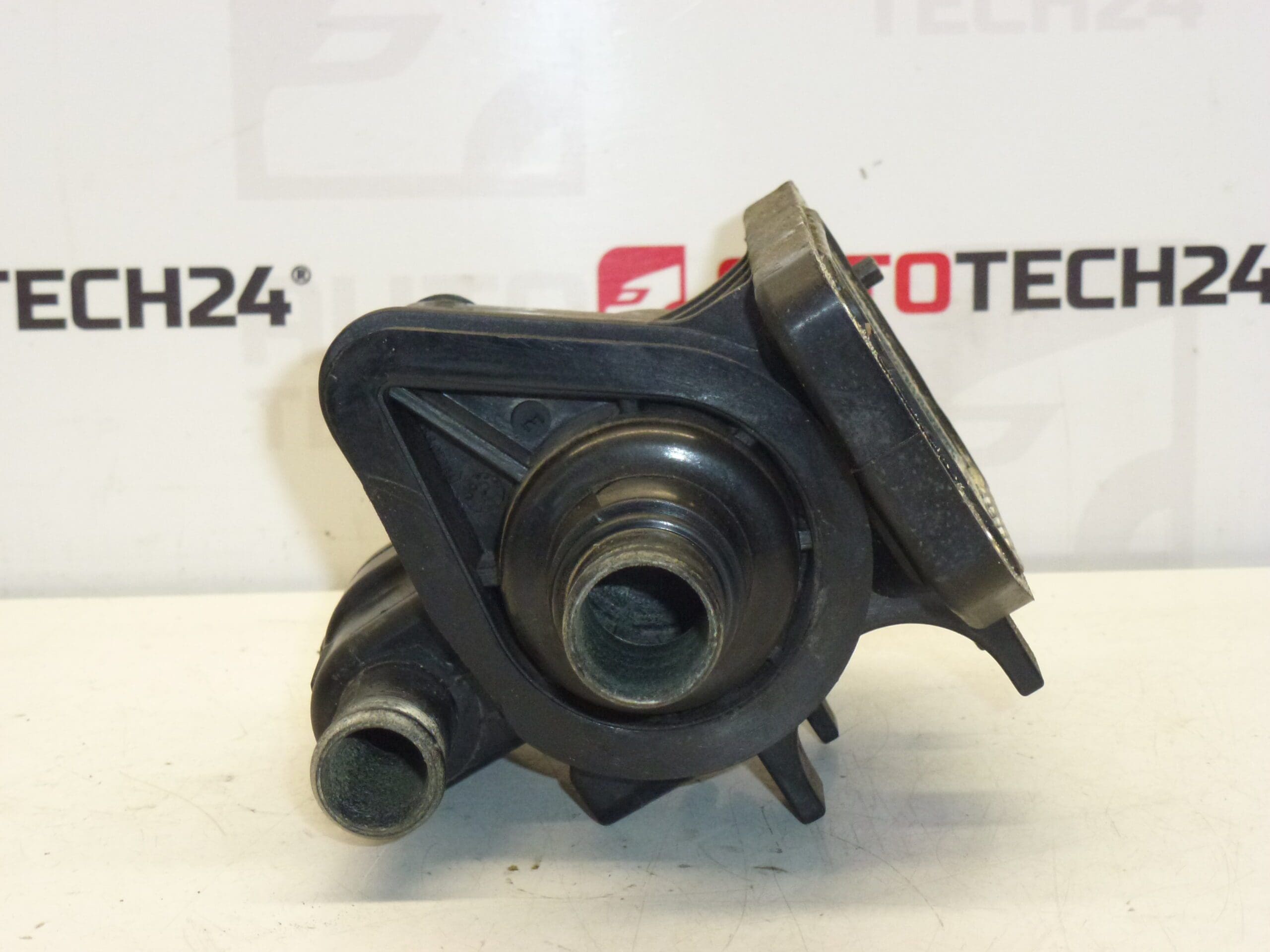 Termosztátház Citroën Peugeot 1.4 HDI 9654393880 1336V6