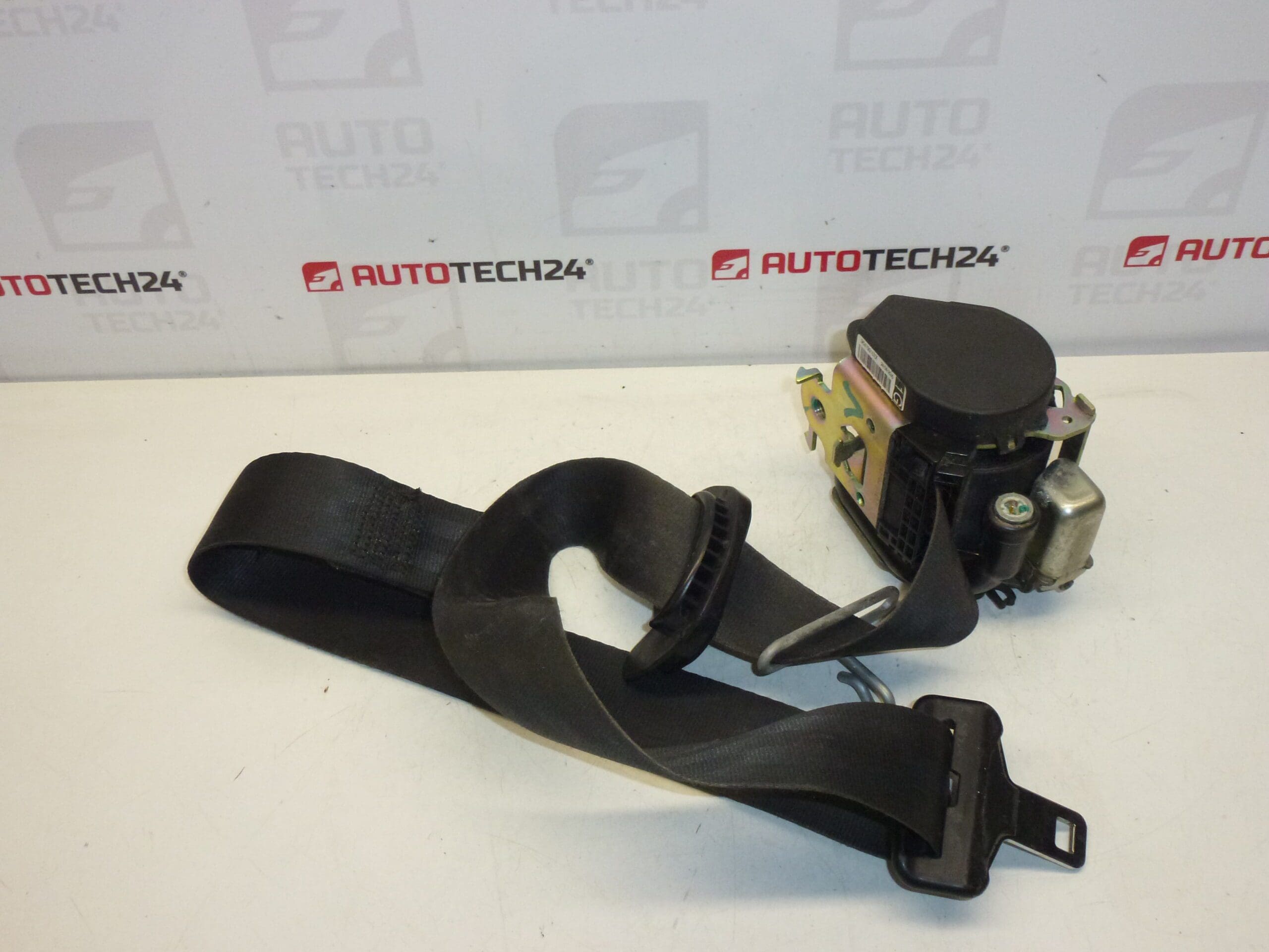 Vezetői piroszíj Citroën C4 3 ajtós 96479910XX 8974KV