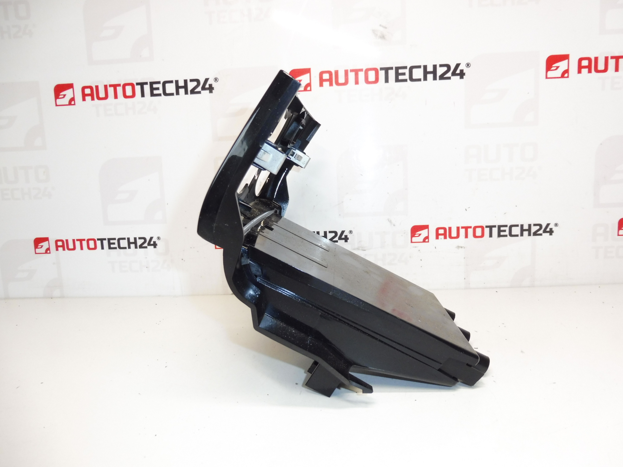Peugeot 308 klímavezérlő panel 9660529177 8231RC