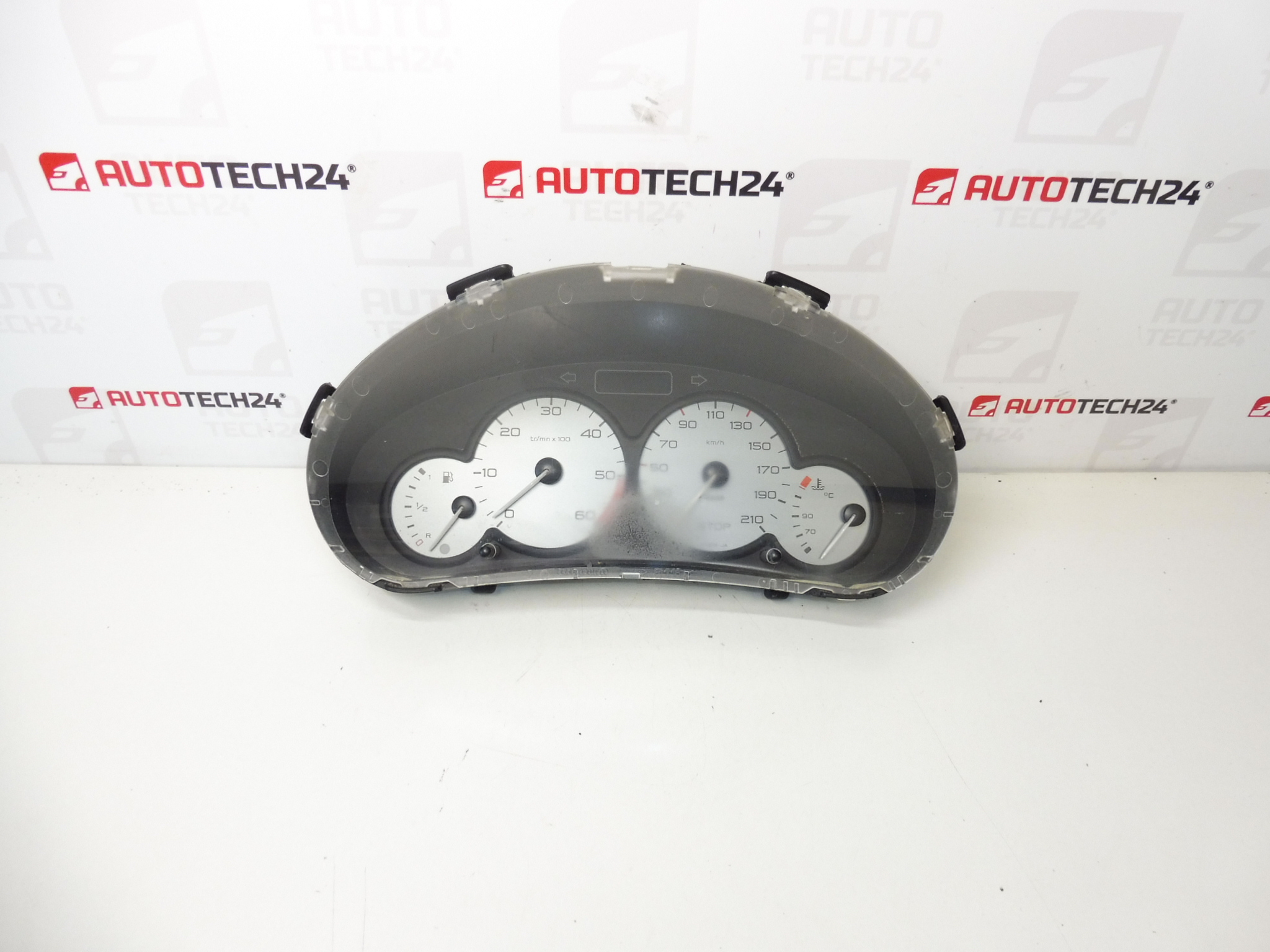 Sebességmérő Citroën Peugeot 211000 km 9652246380 6105V3